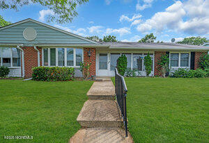 1263 Hamilton Court B