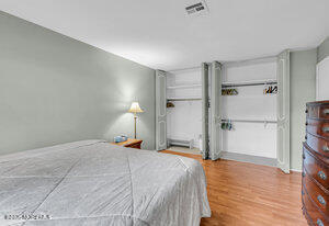 1263 Hamilton Court B