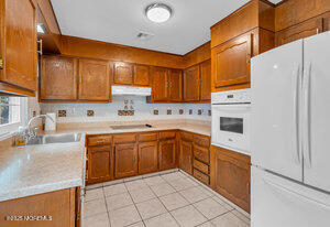 1263 Hamilton Court B