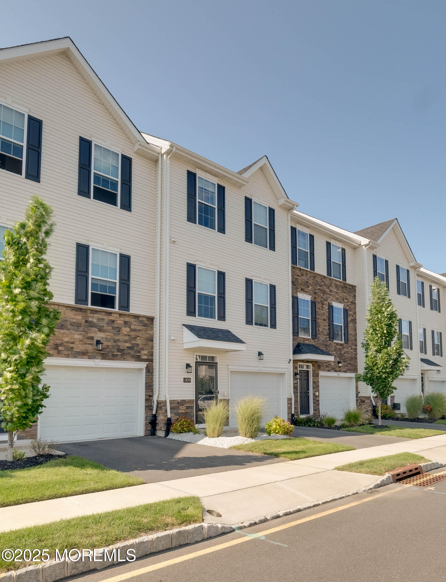 309 Spirit Way