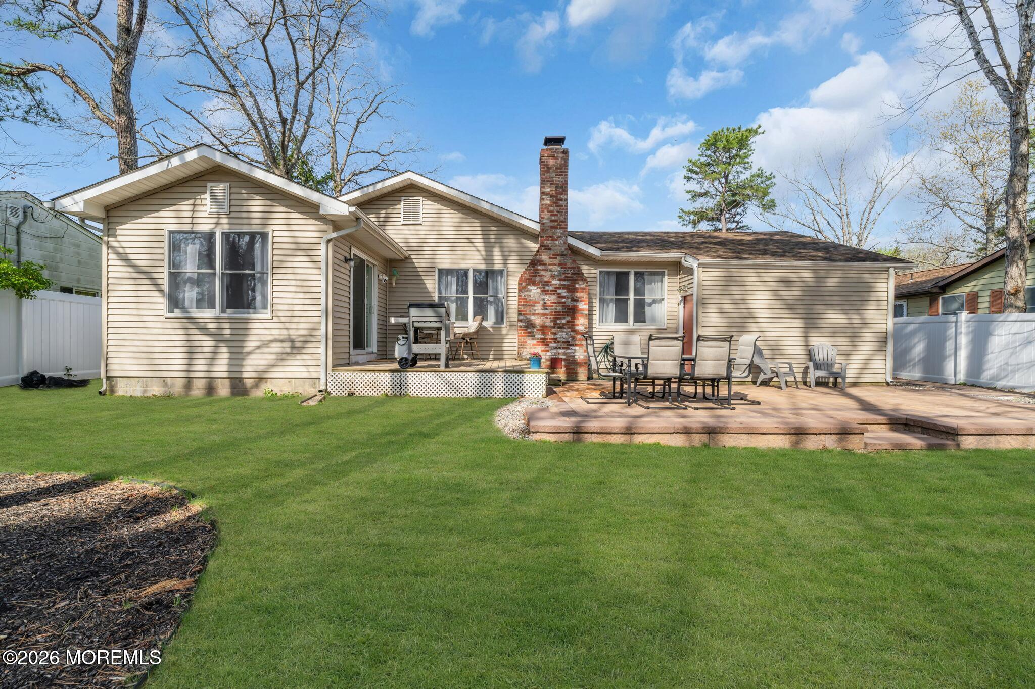 391 Lighthouse Drive