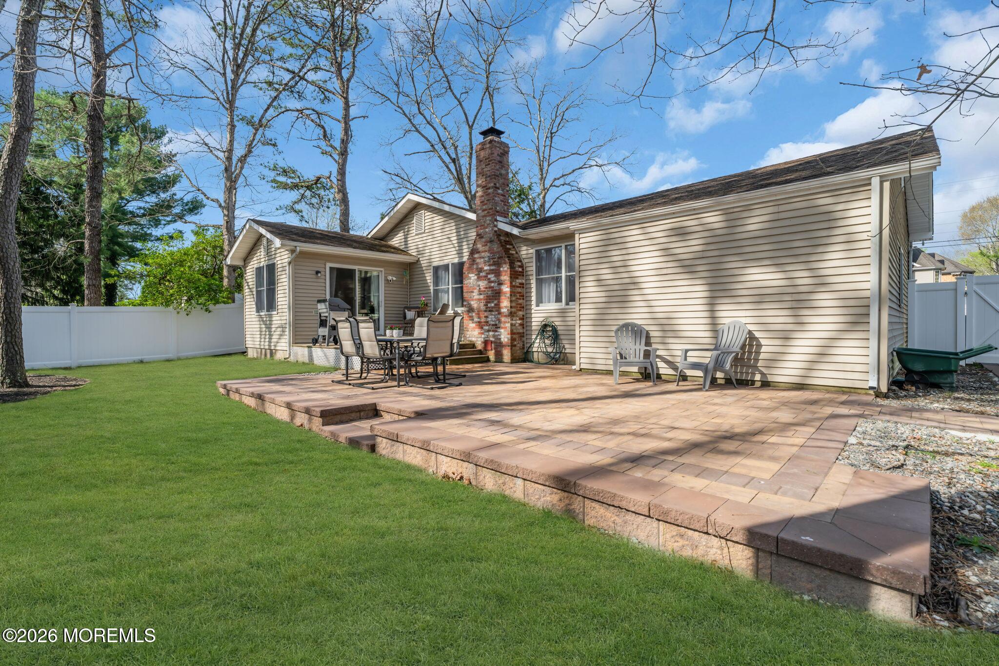 391 Lighthouse Drive