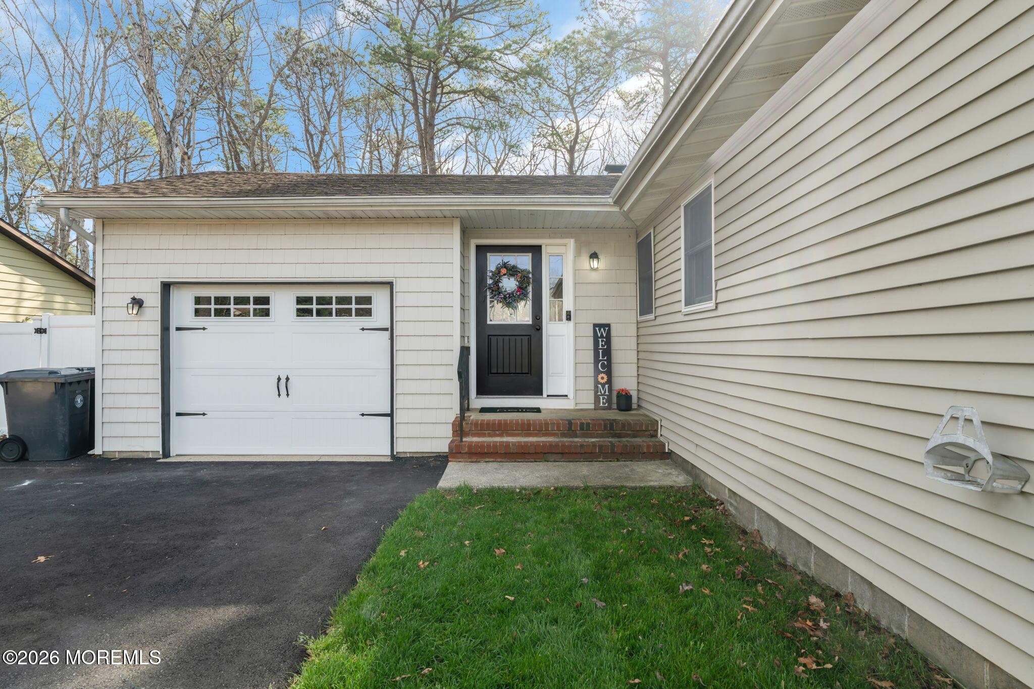 391 Lighthouse Drive
