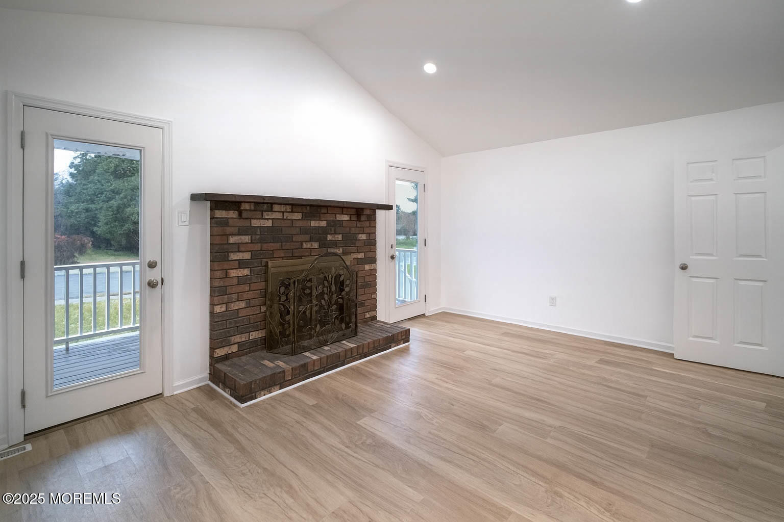 125 N Shore Road