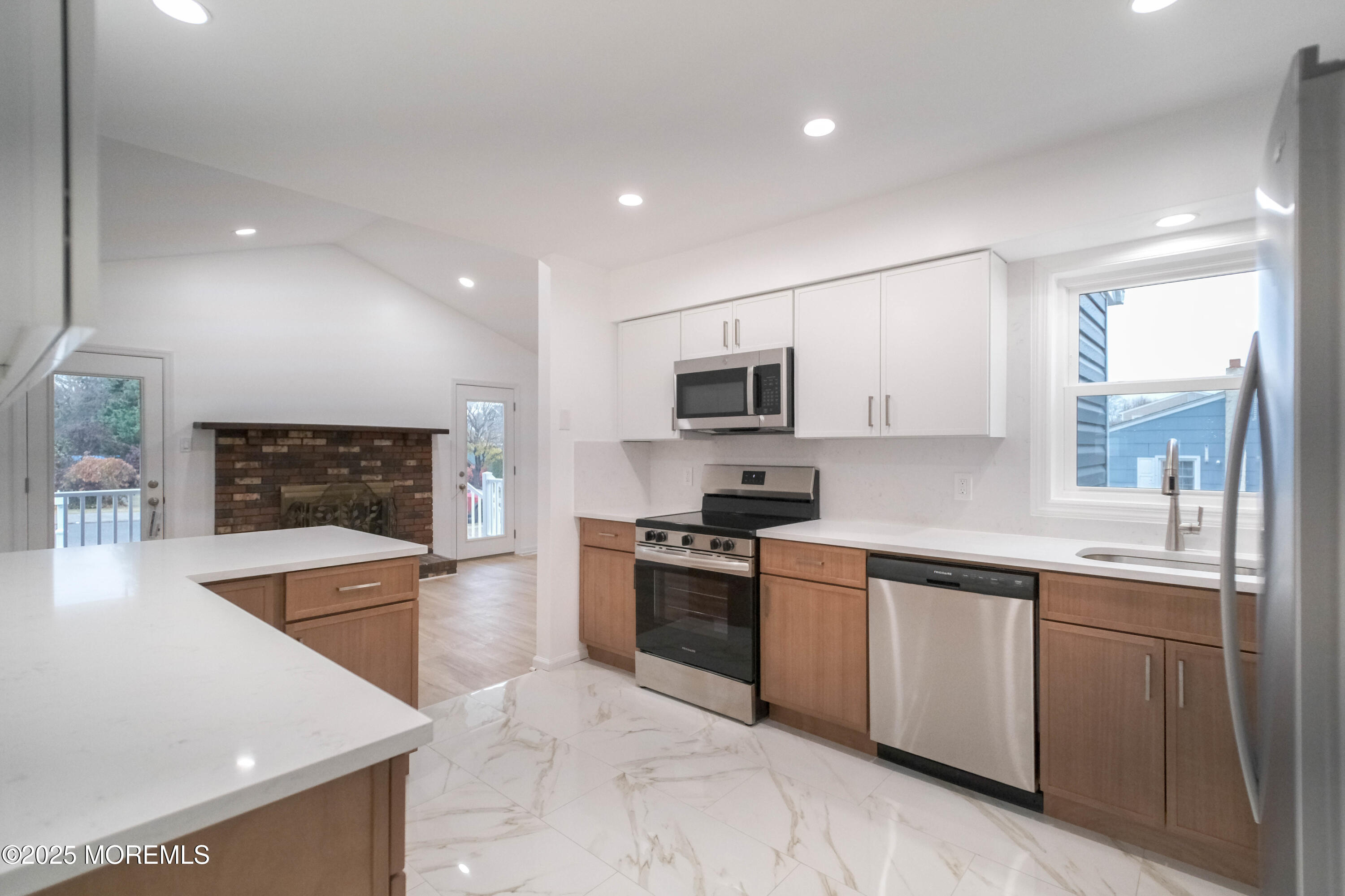 125 N Shore Road