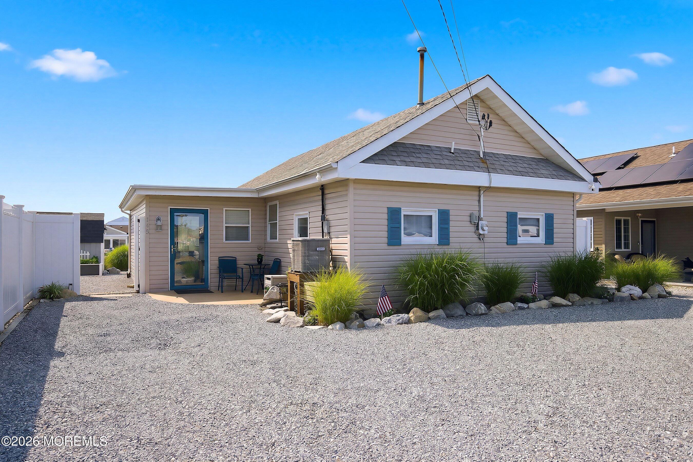 143 N Spinnaker Drive