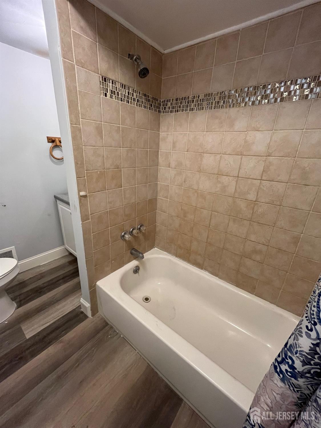 197 Macarthur Avenue # C