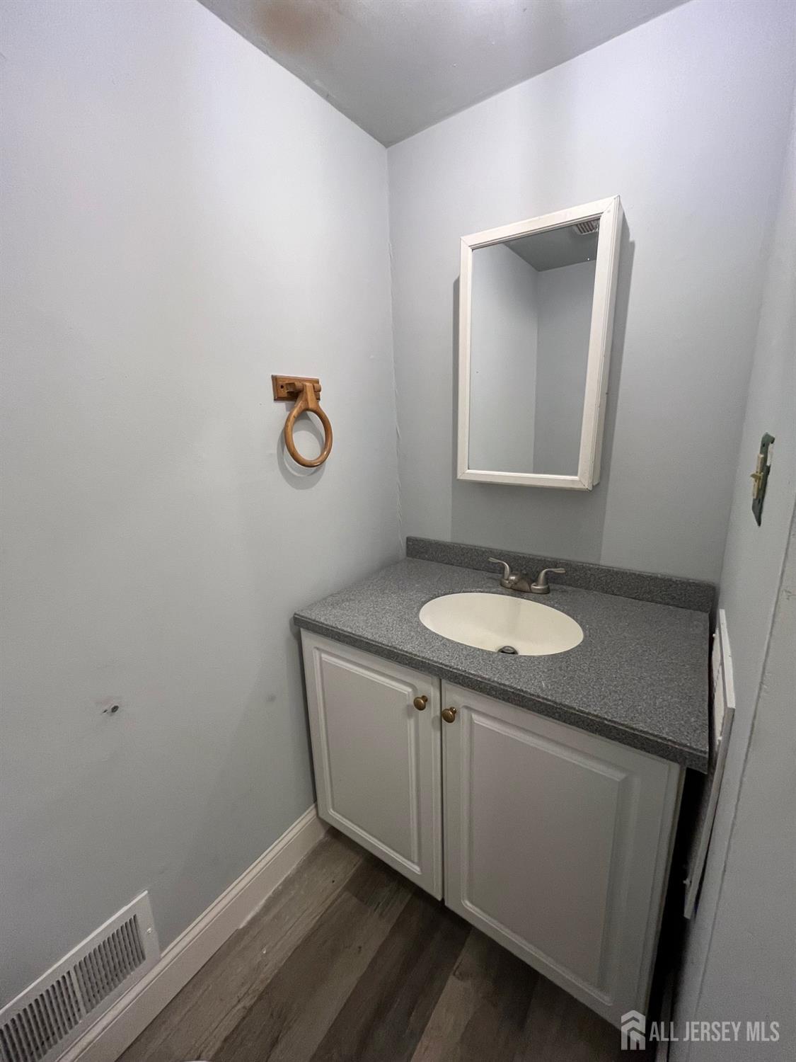 197 Macarthur Avenue # C
