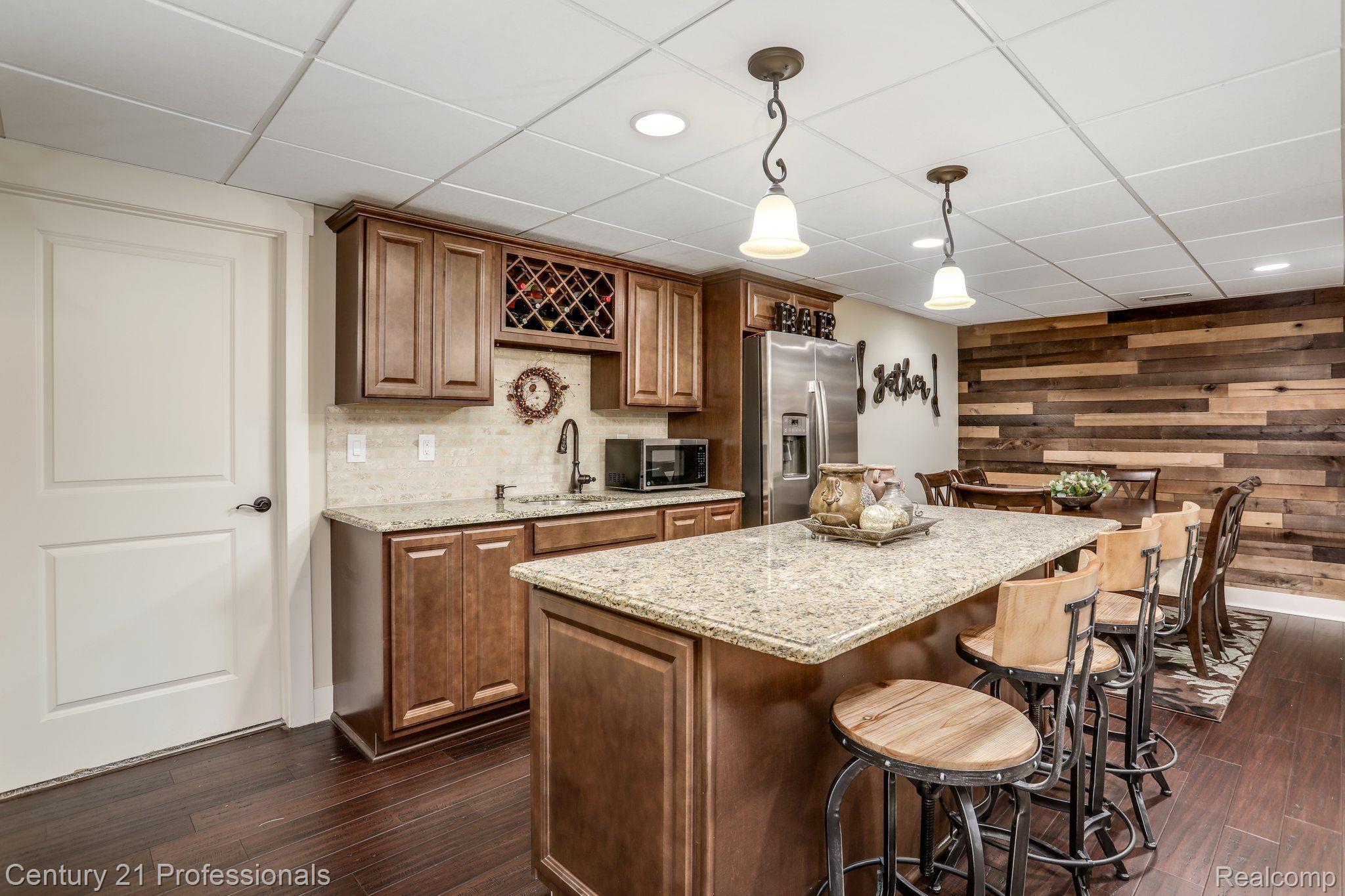 4705 N STONEGATE Circle