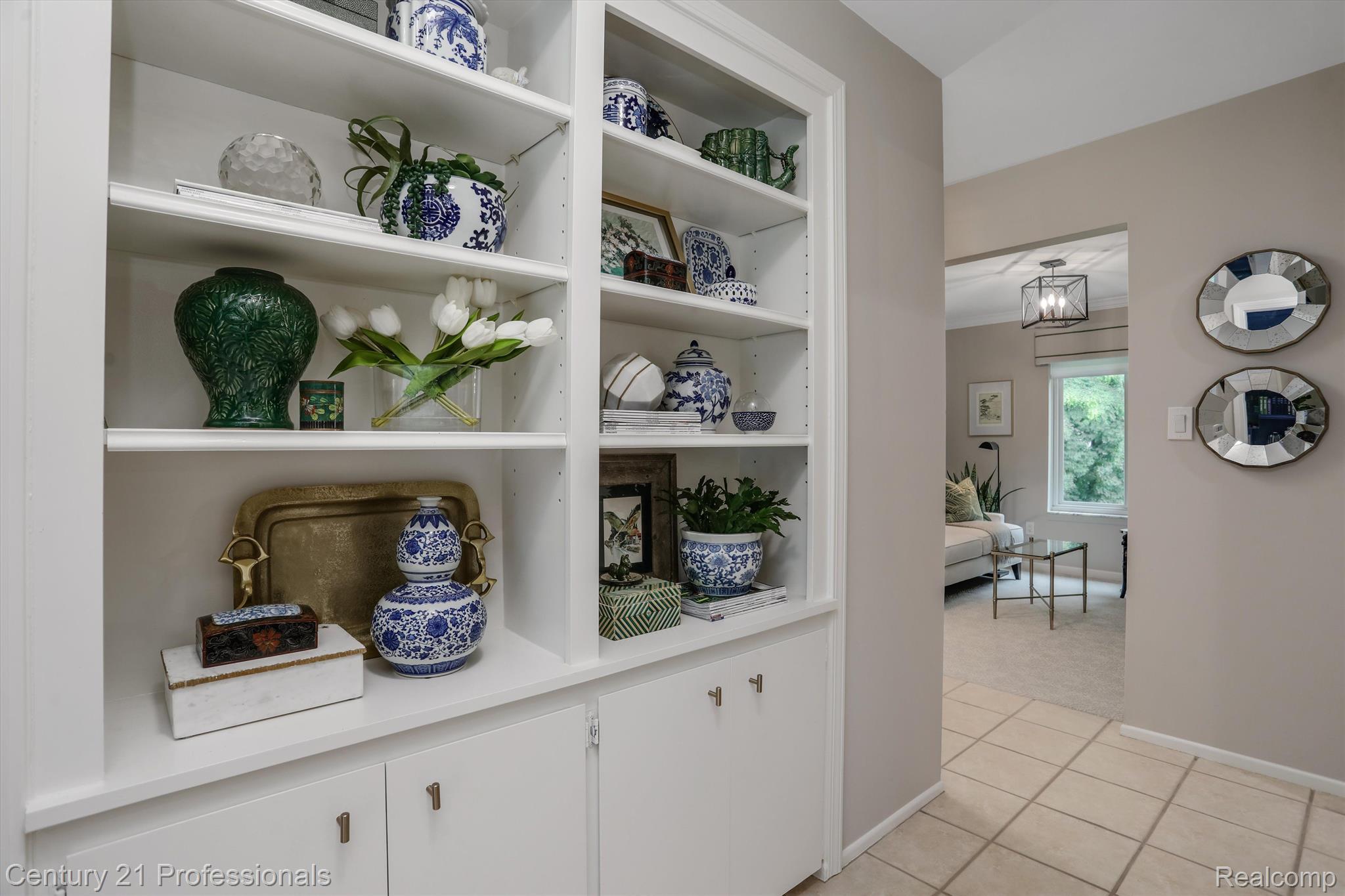 1750 TIVERTON Road Unit: 26