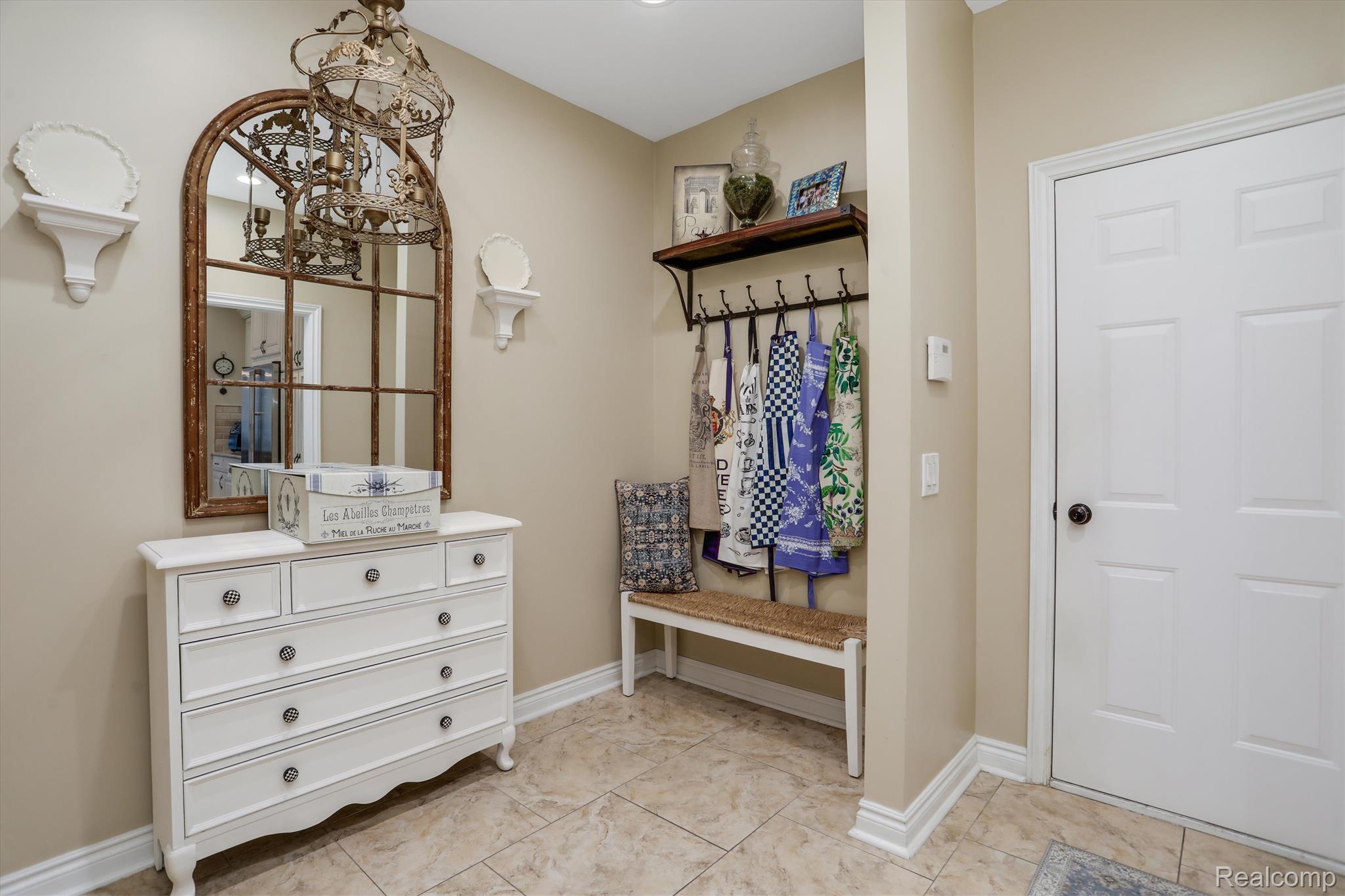 2670 Harrow Way