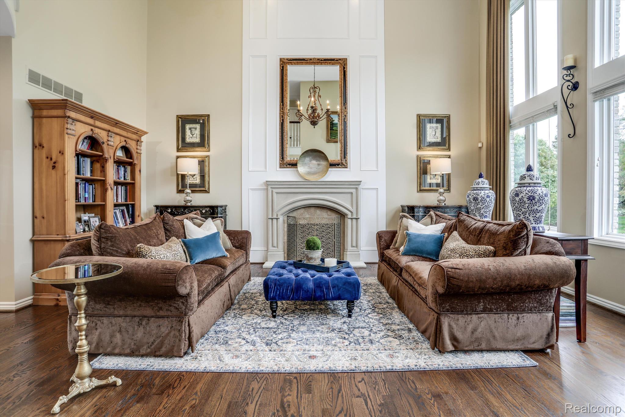 2670 Harrow Way