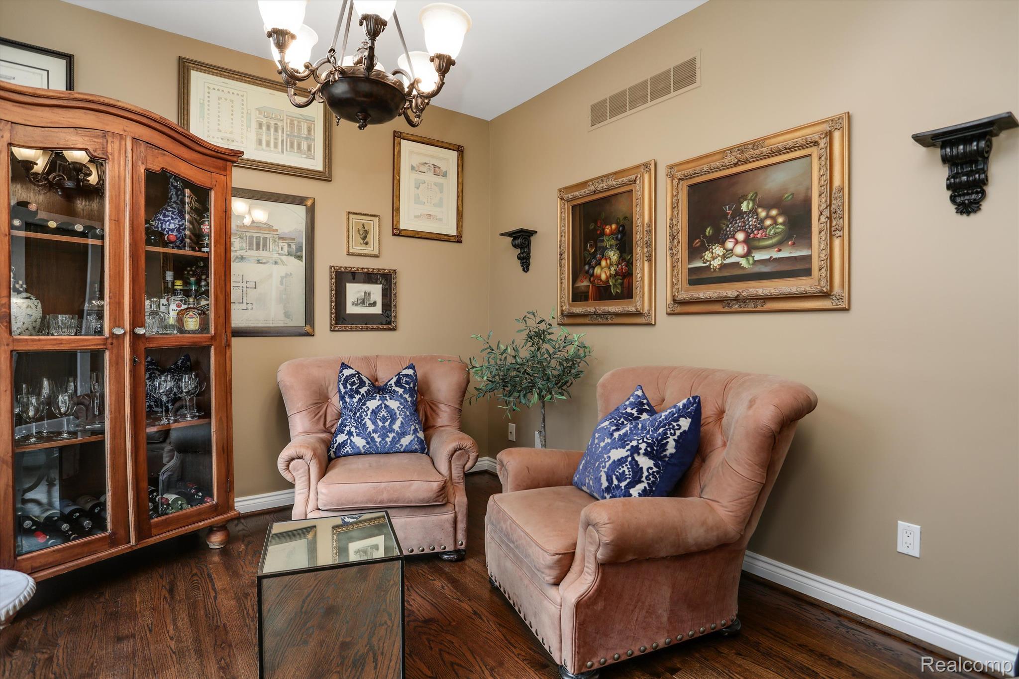 2670 Harrow Way