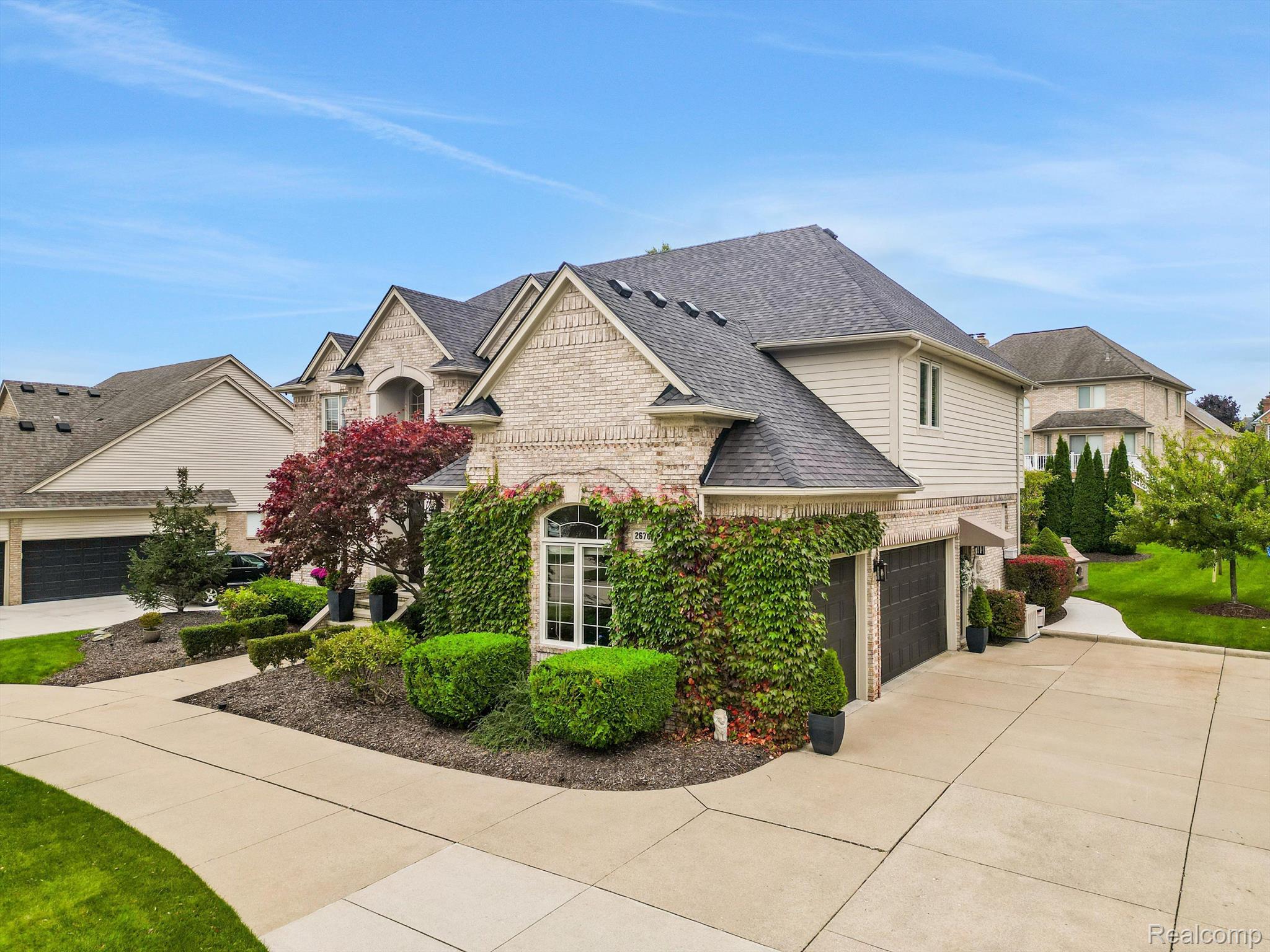 2670 Harrow Way