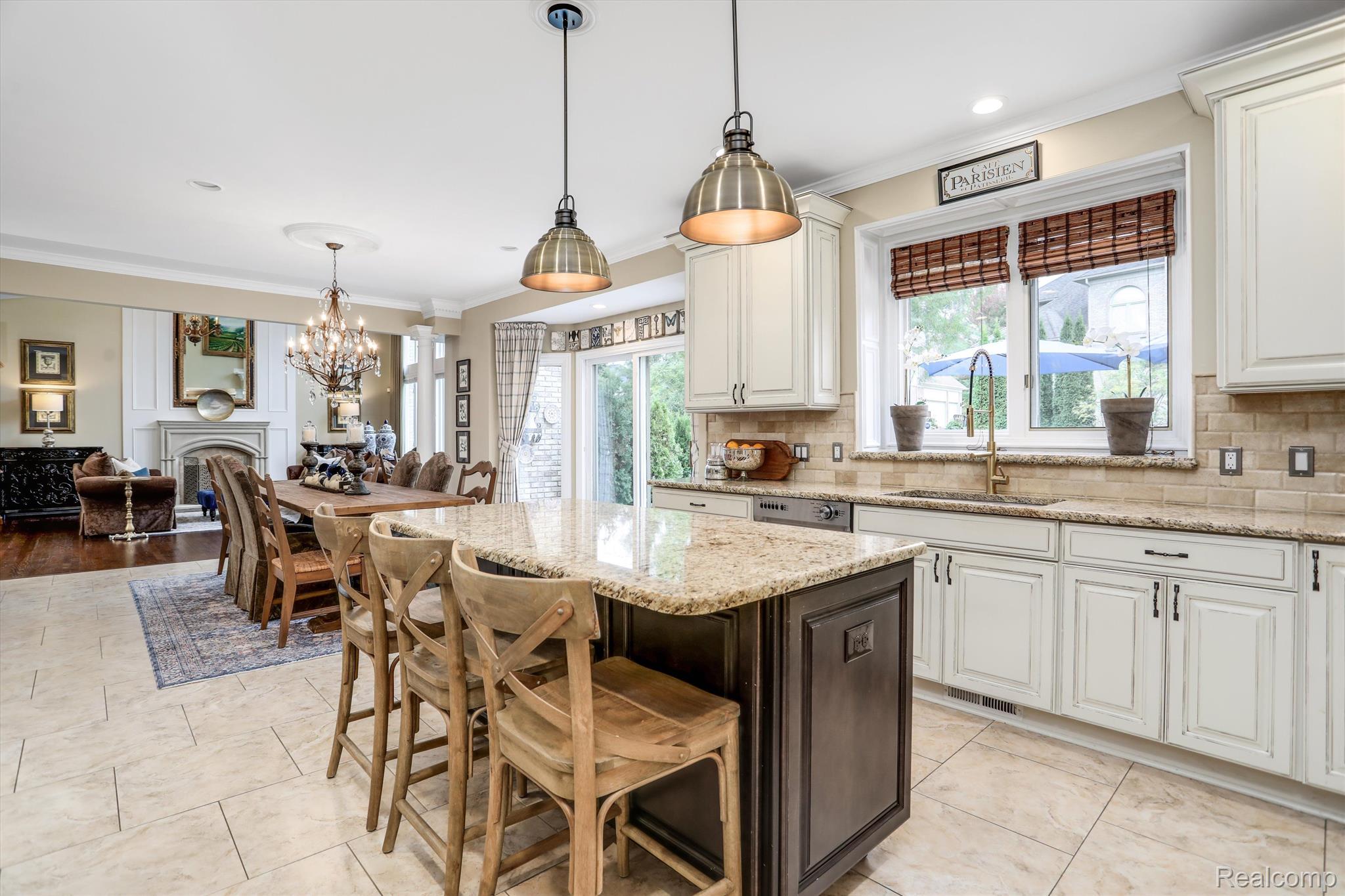 2670 Harrow Way