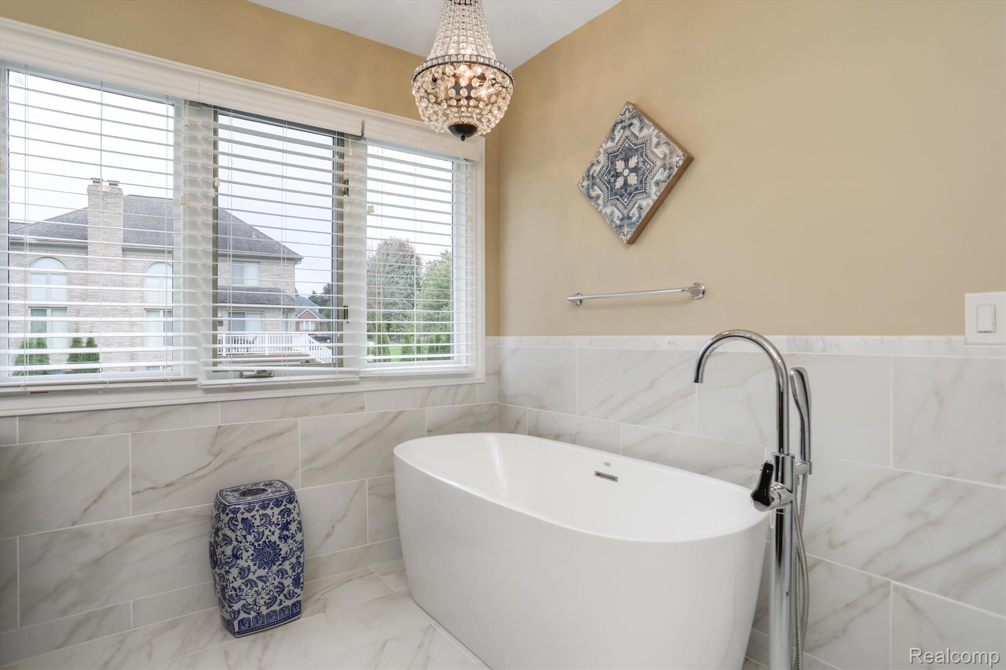 2670 Harrow Way