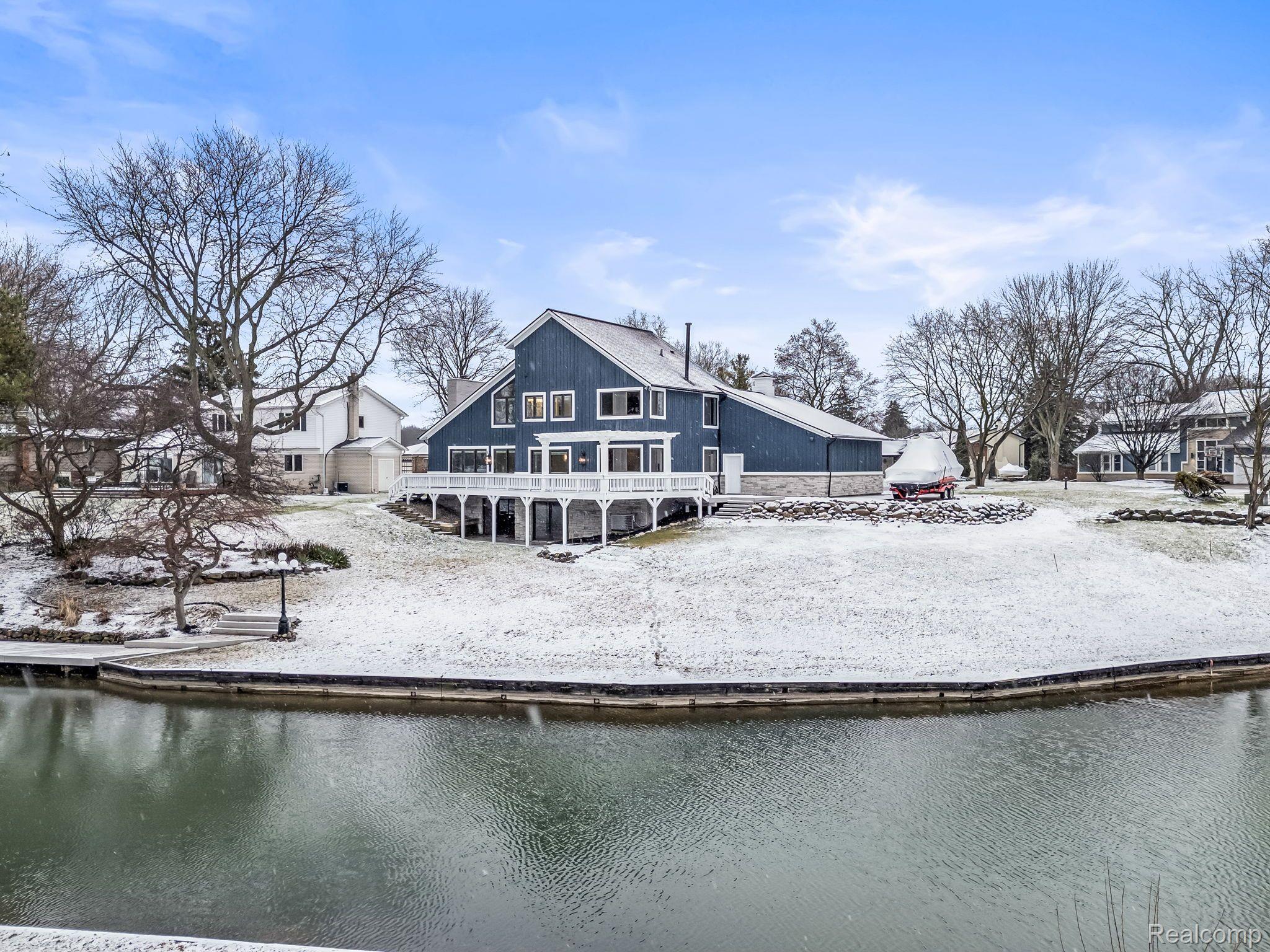 1186 ARBROAK Way