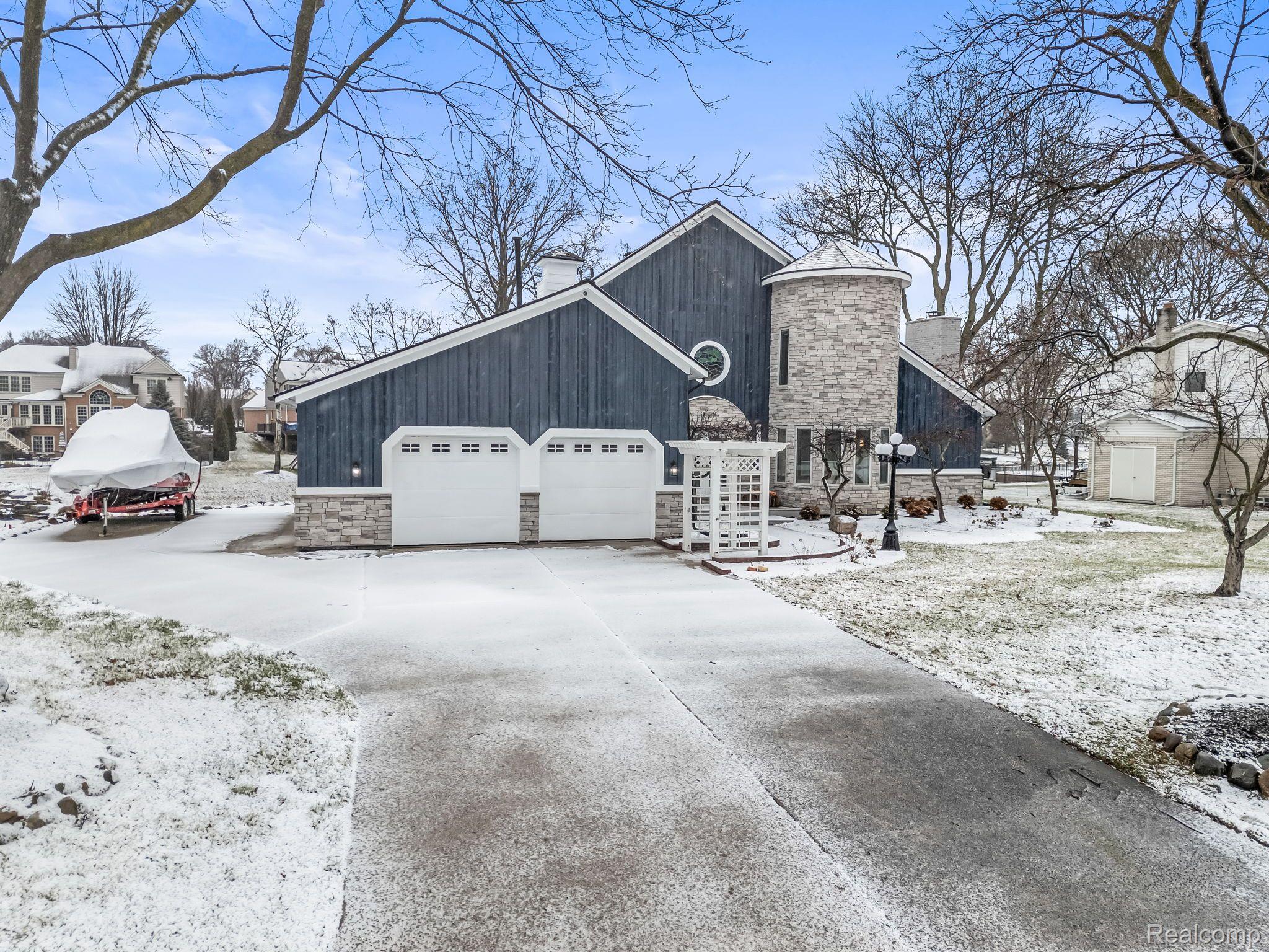 1186 ARBROAK Way