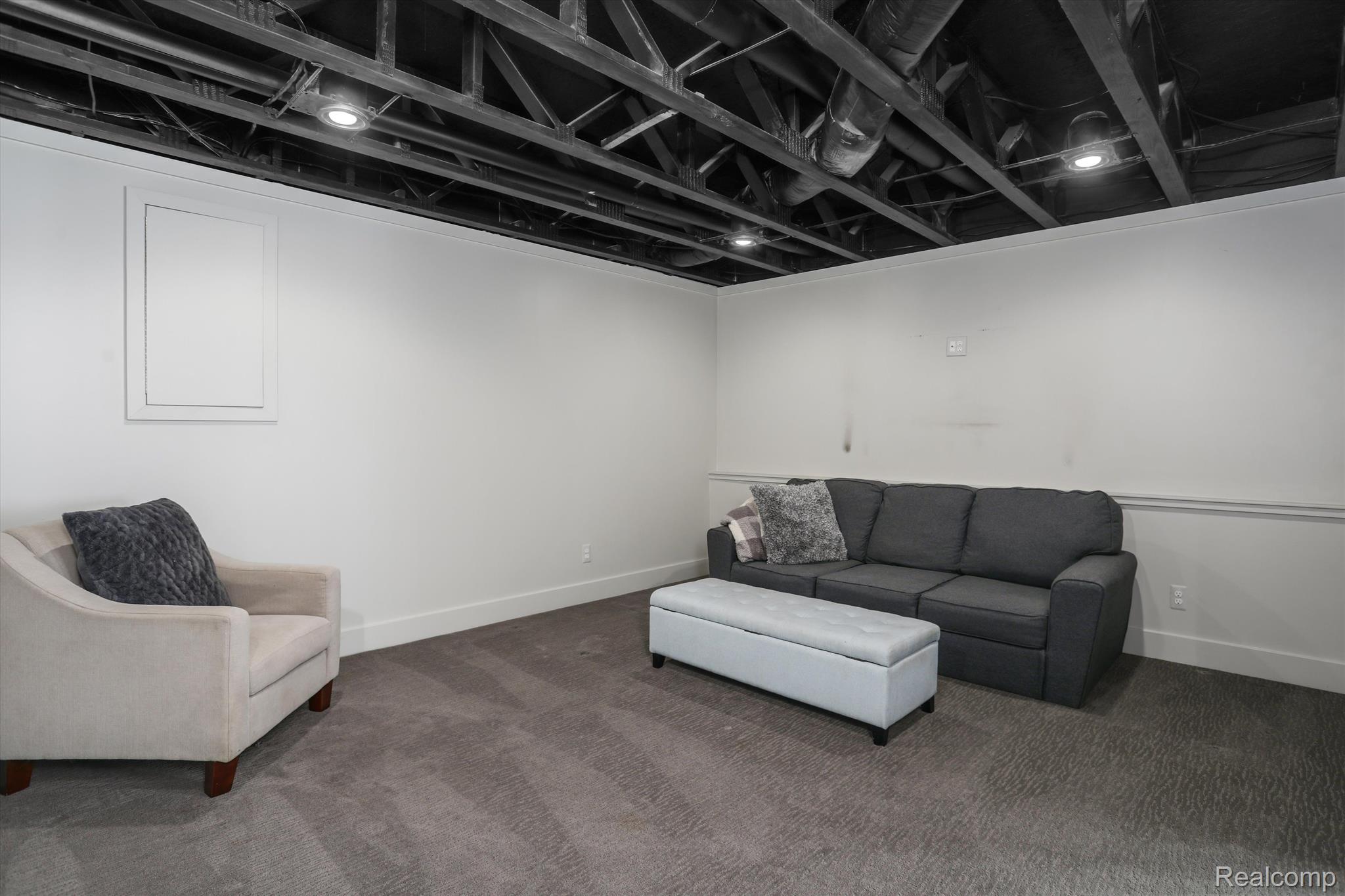 2108 AUSTIN Drive