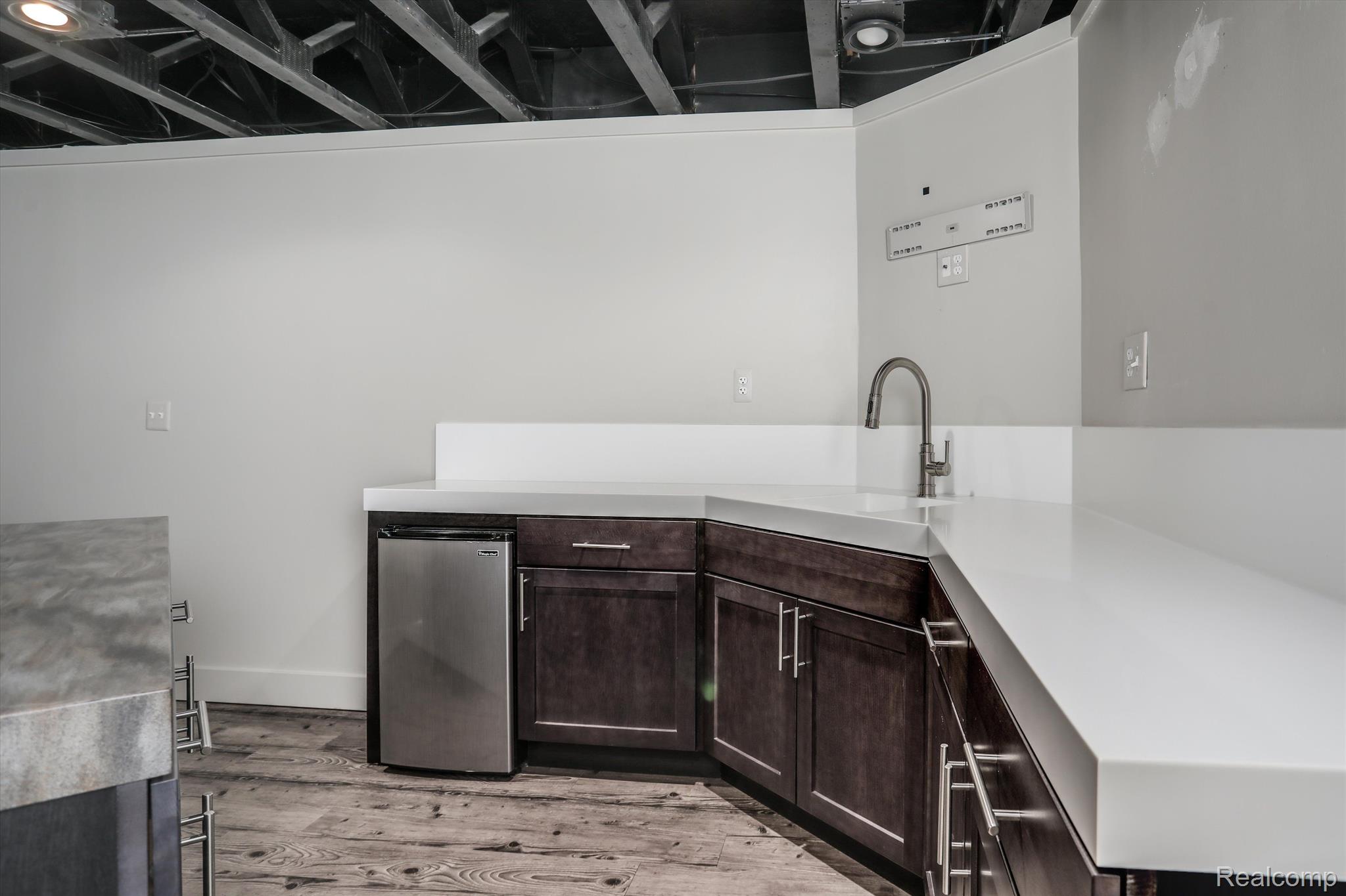 2108 AUSTIN Drive