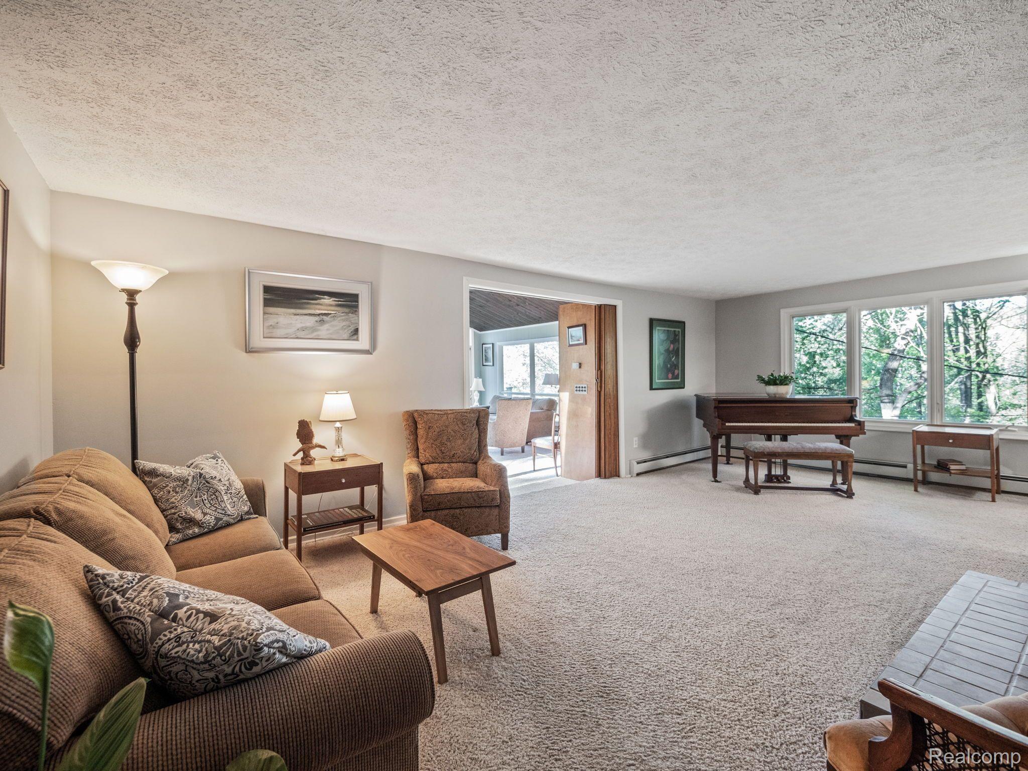 971 Dutton Road