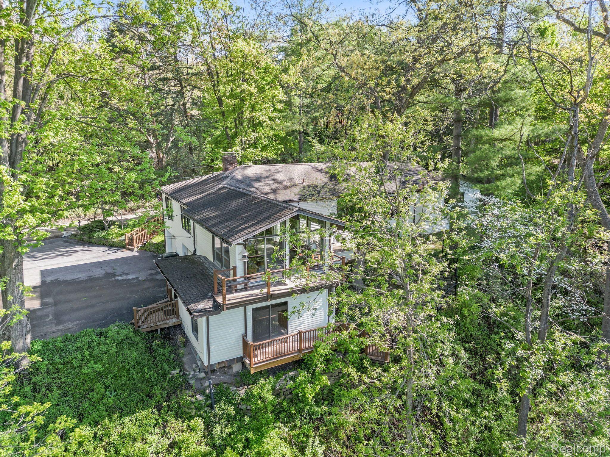 971 Dutton Road