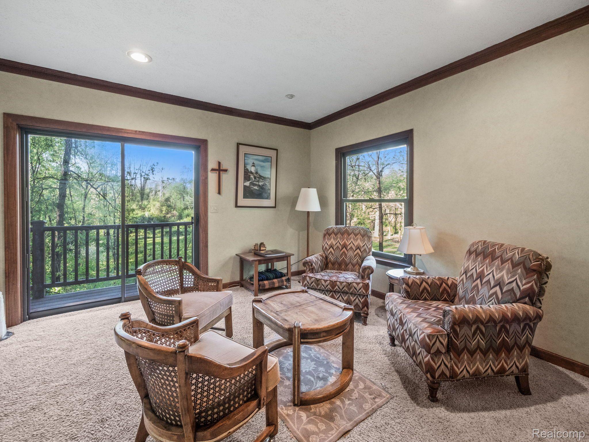 971 Dutton Road