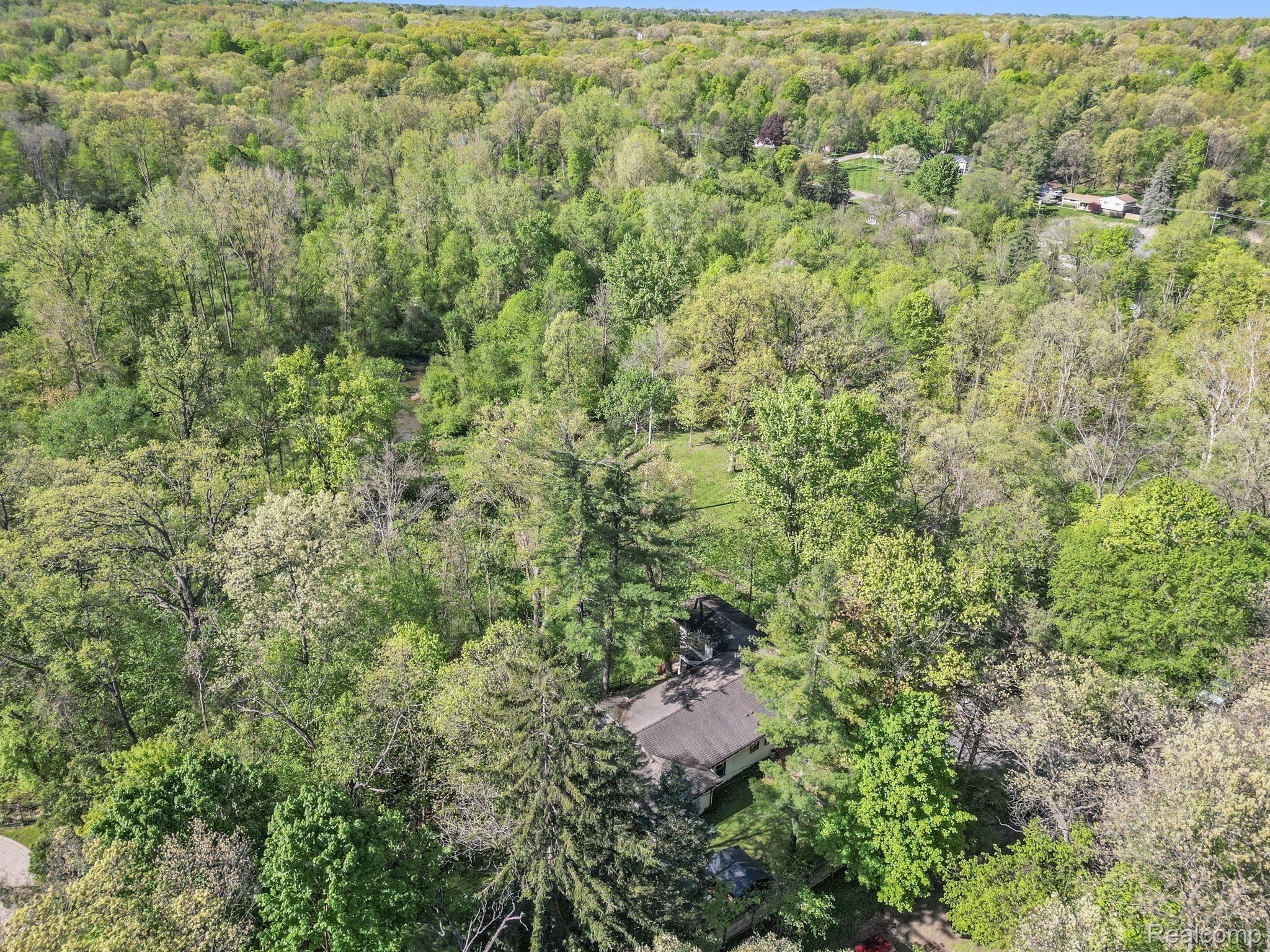 971 Dutton Road