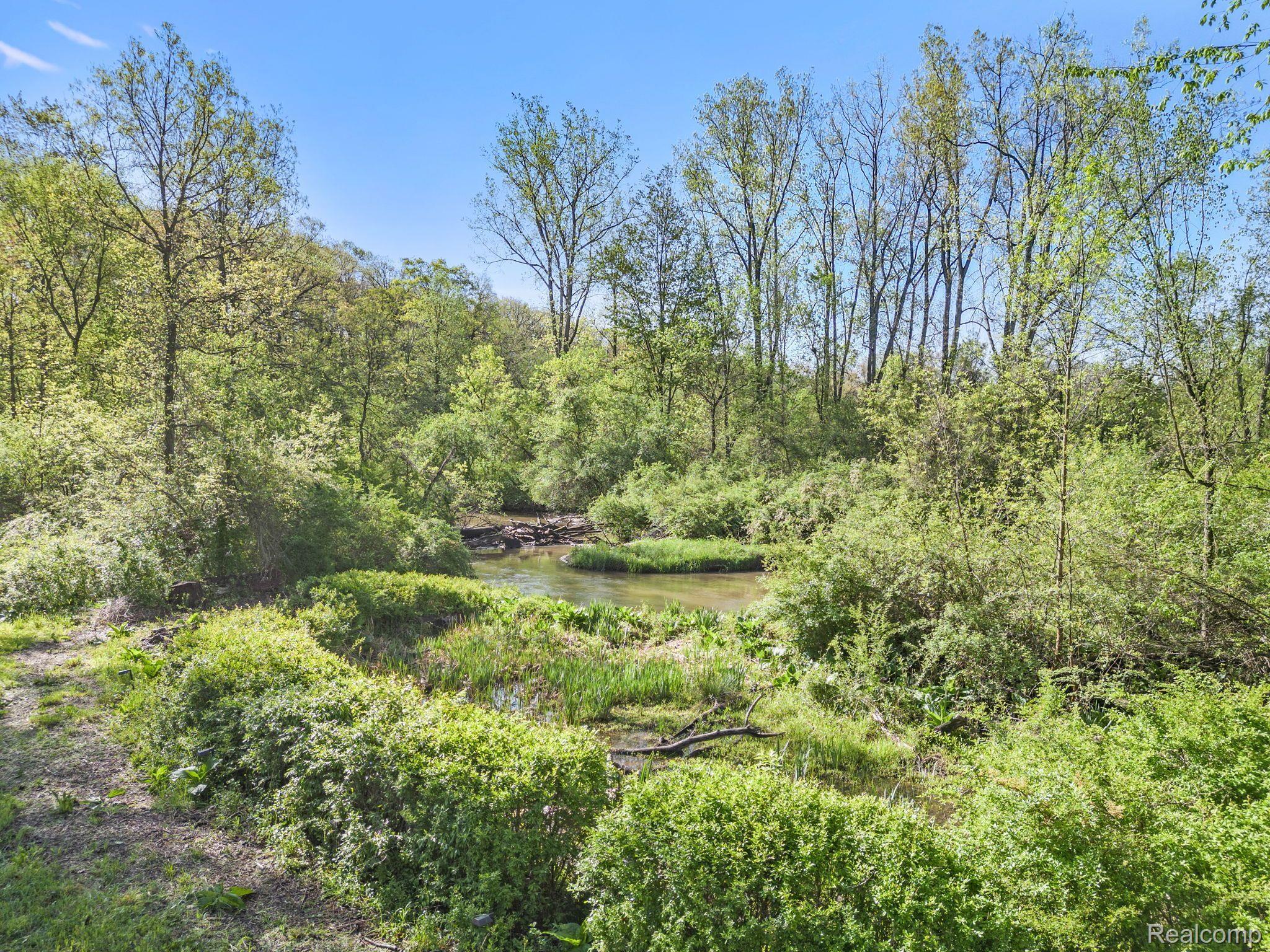 971 Dutton Road