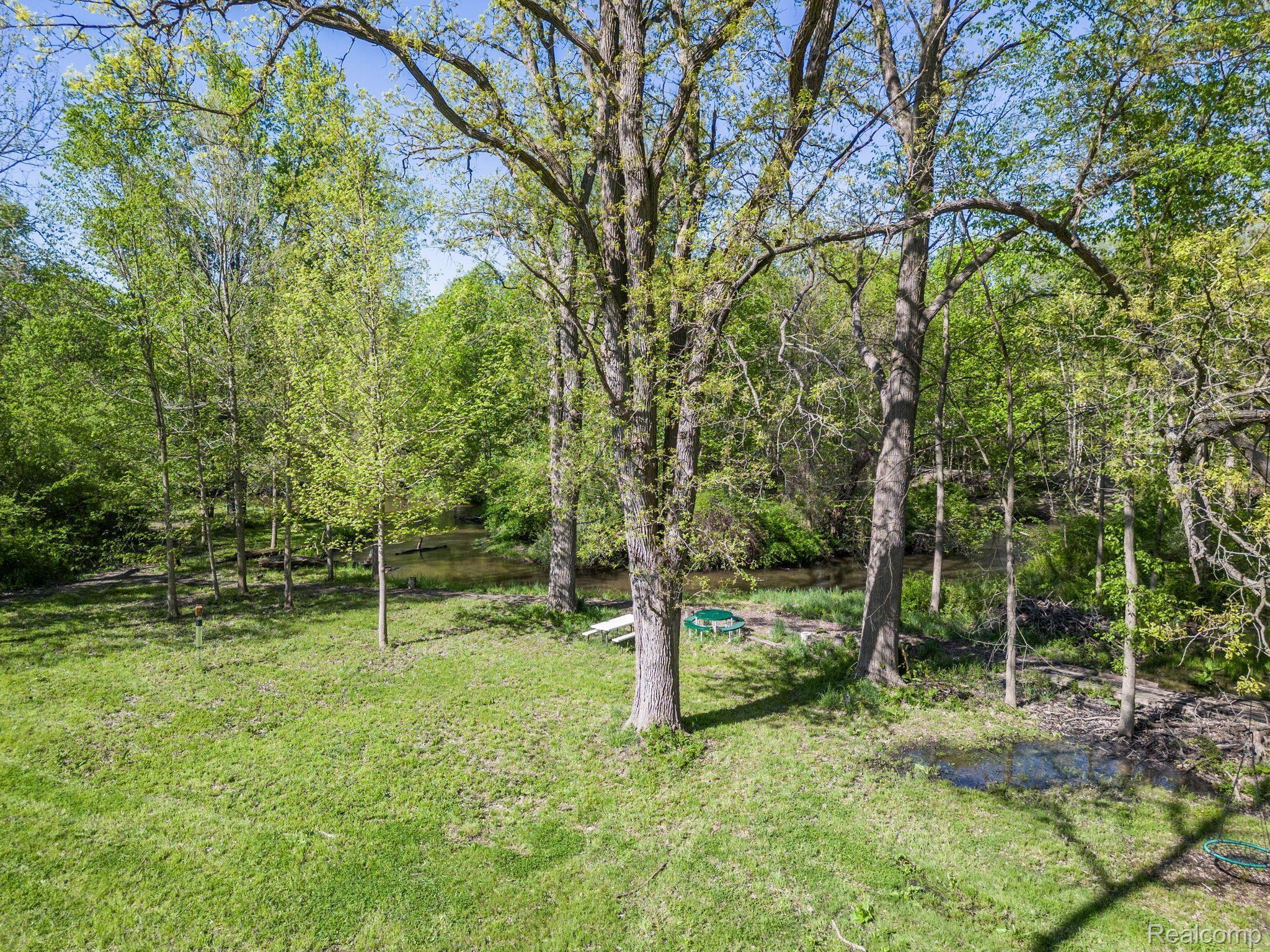 971 Dutton Road