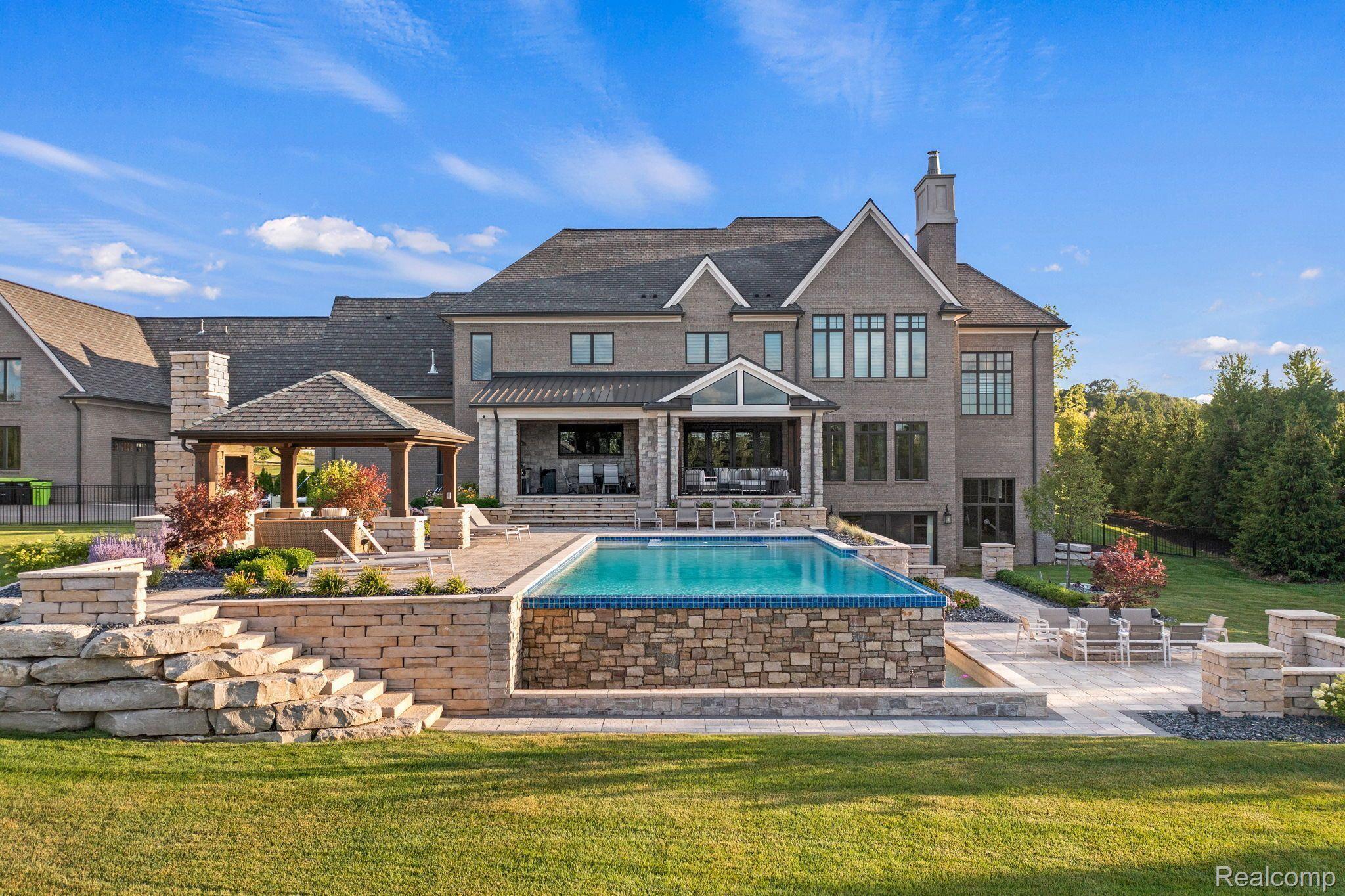 5105 ORCHARD RIDGE Drive