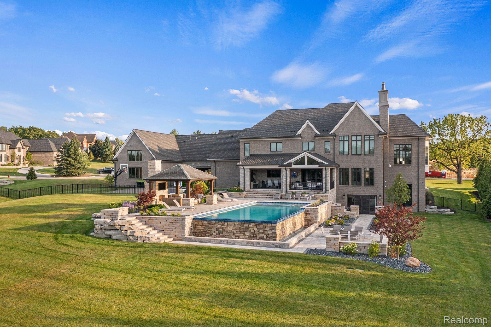 5105 ORCHARD RIDGE Drive