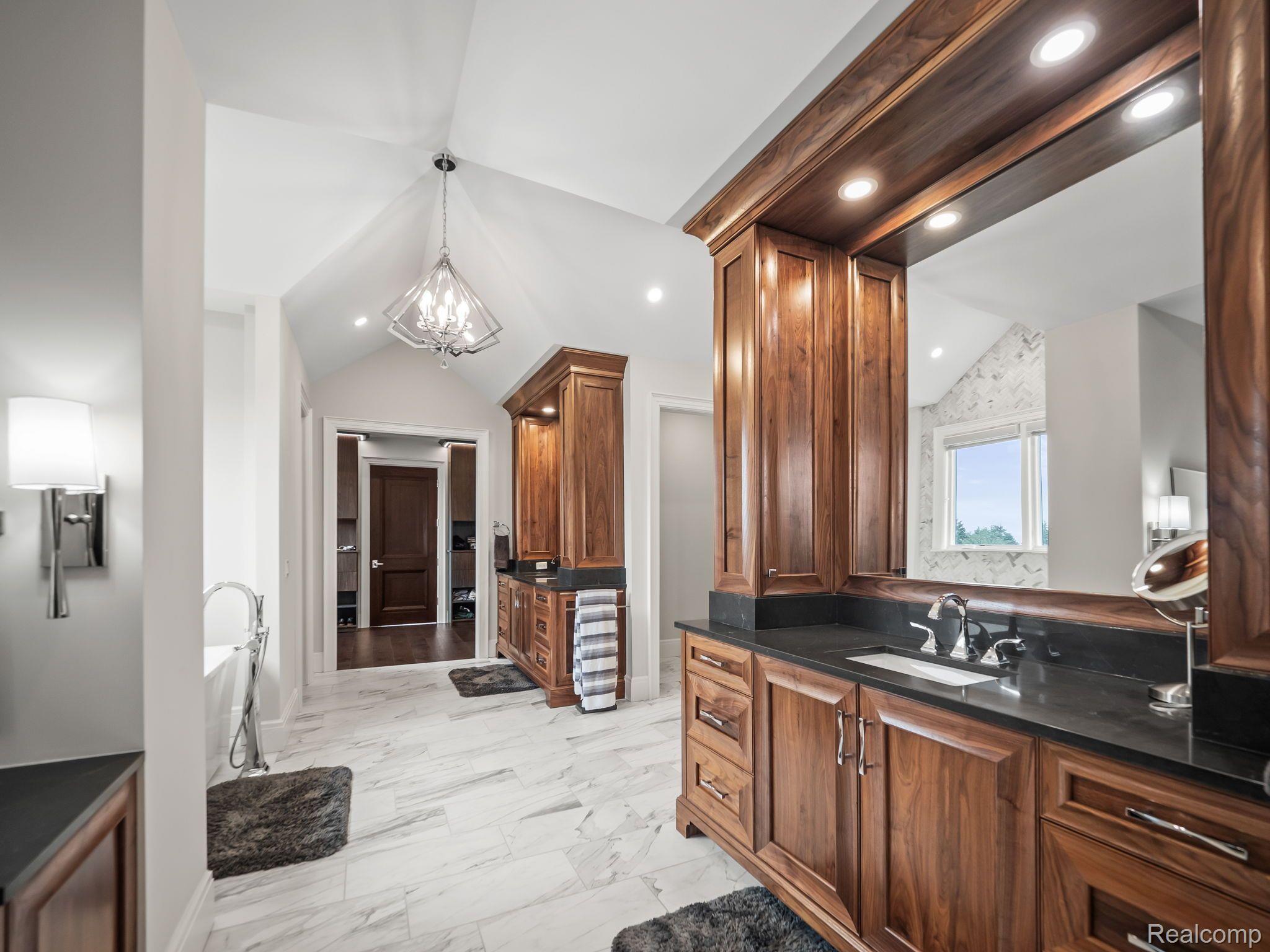5105 ORCHARD RIDGE Drive