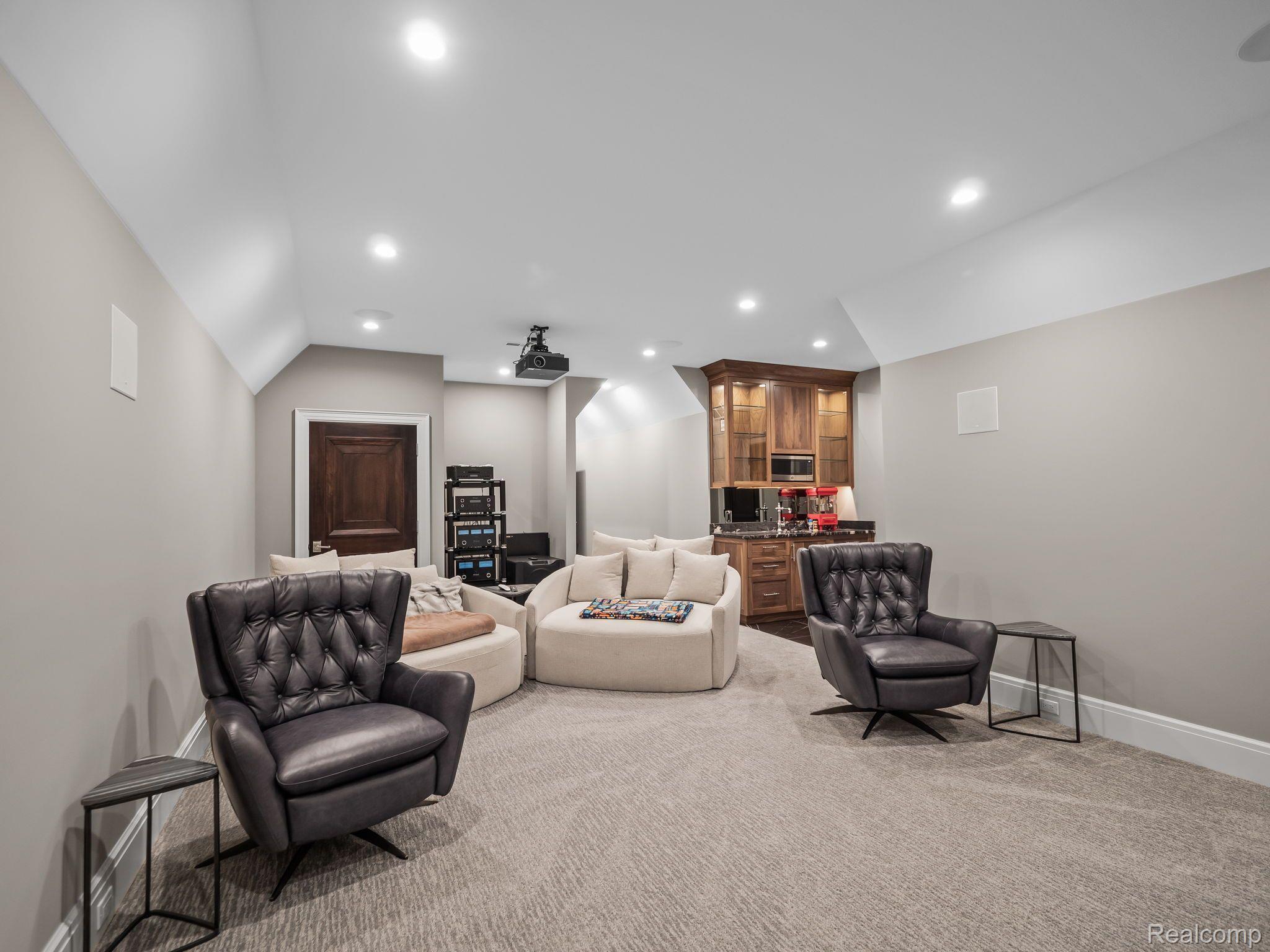 5105 ORCHARD RIDGE Drive