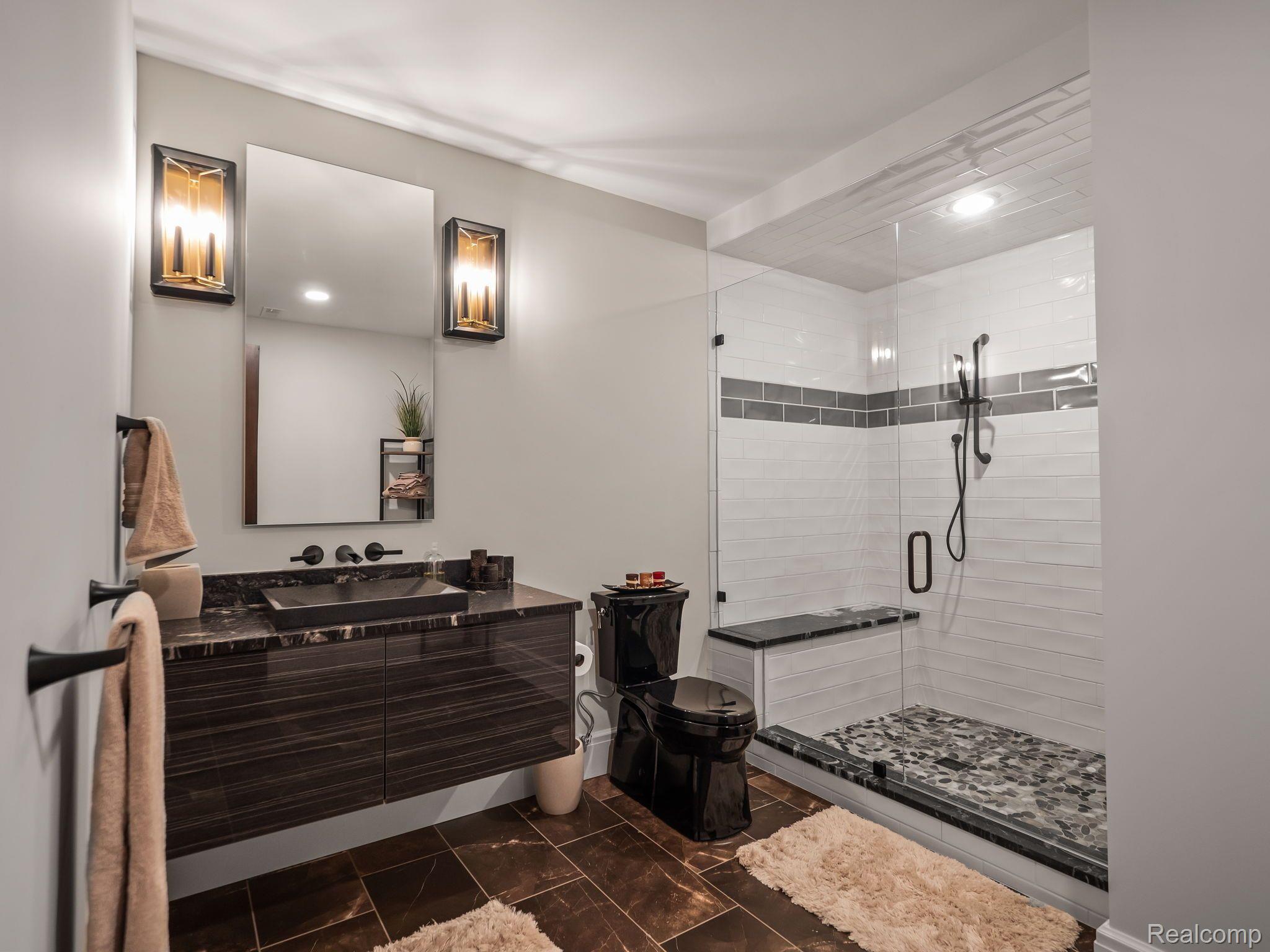 5105 ORCHARD RIDGE Drive