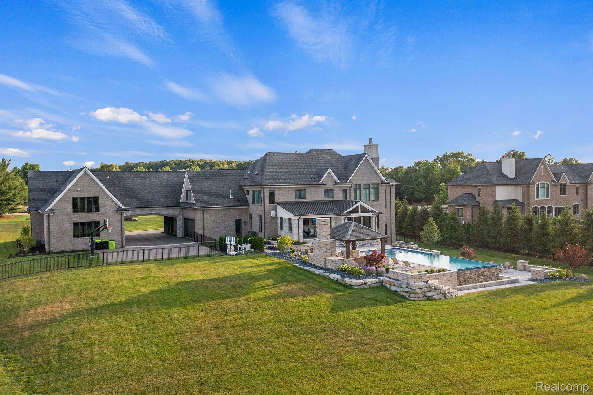 5105 ORCHARD RIDGE Drive