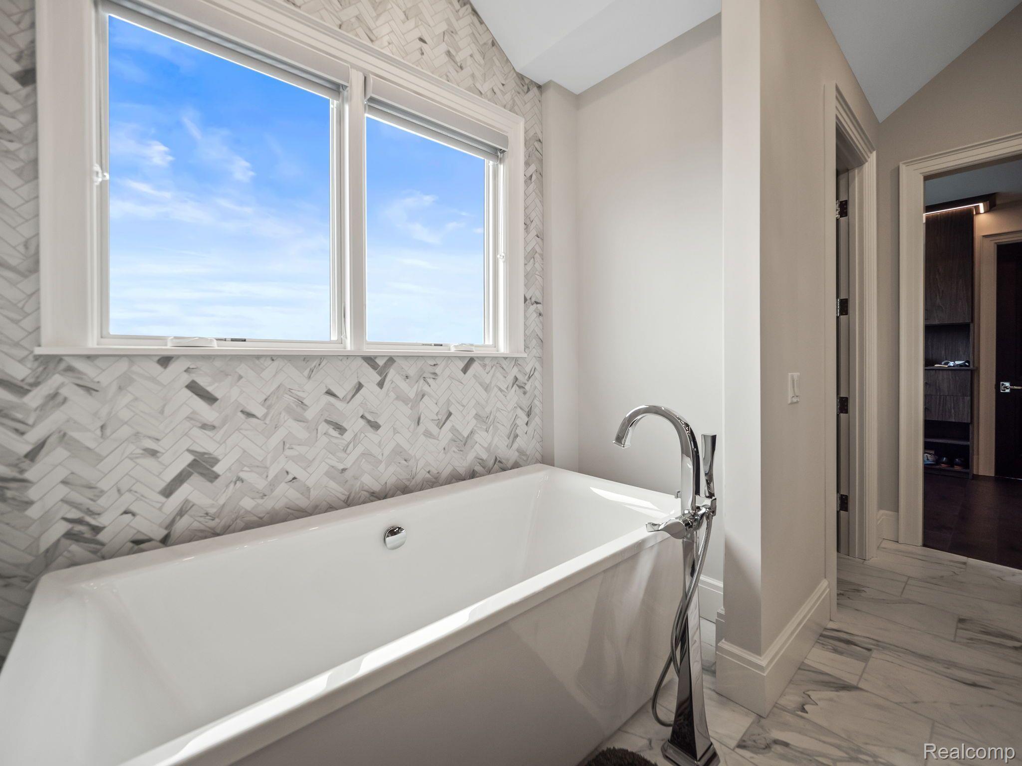 5105 ORCHARD RIDGE Drive