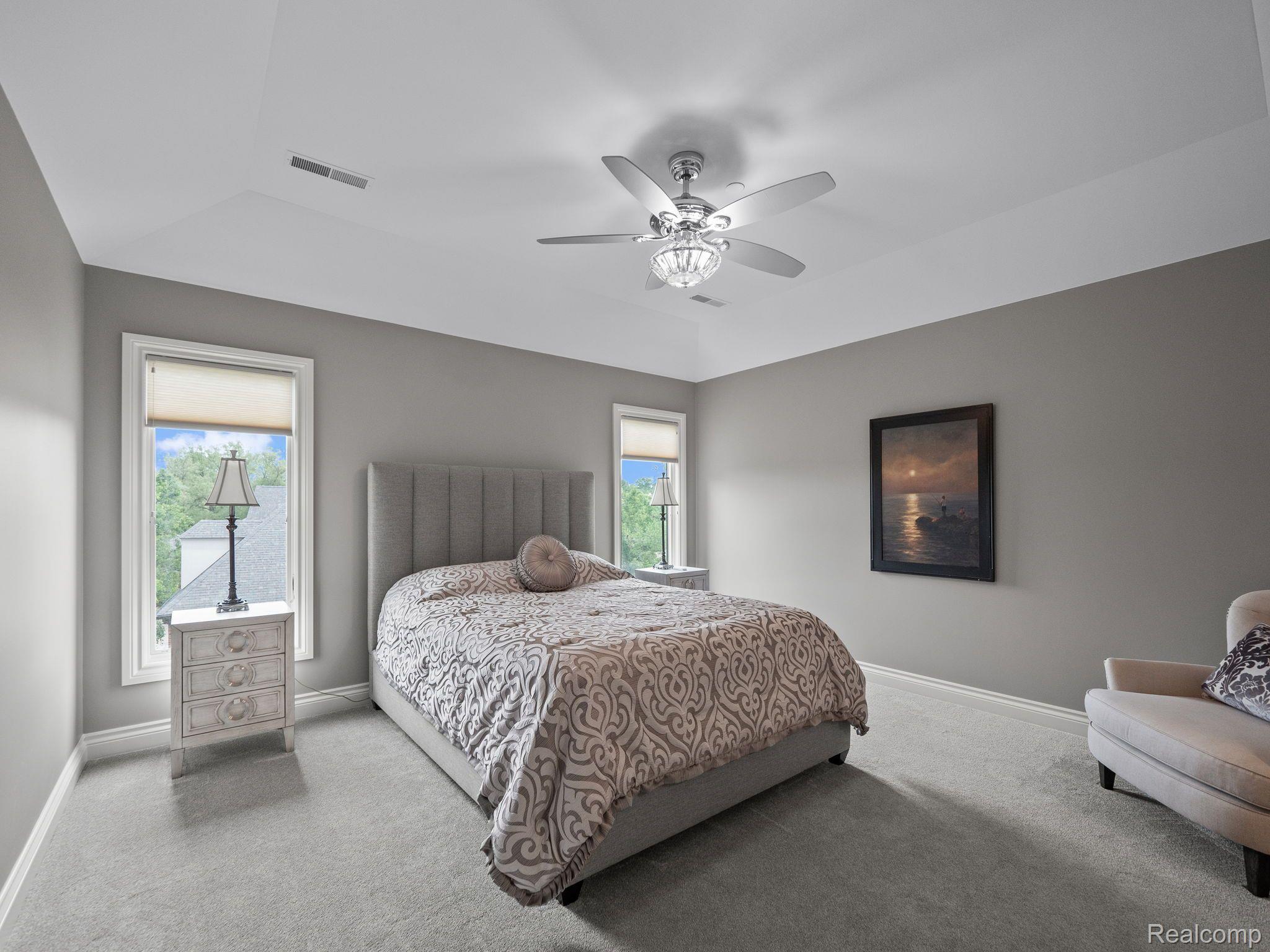 2456 Pond Vallee Drive