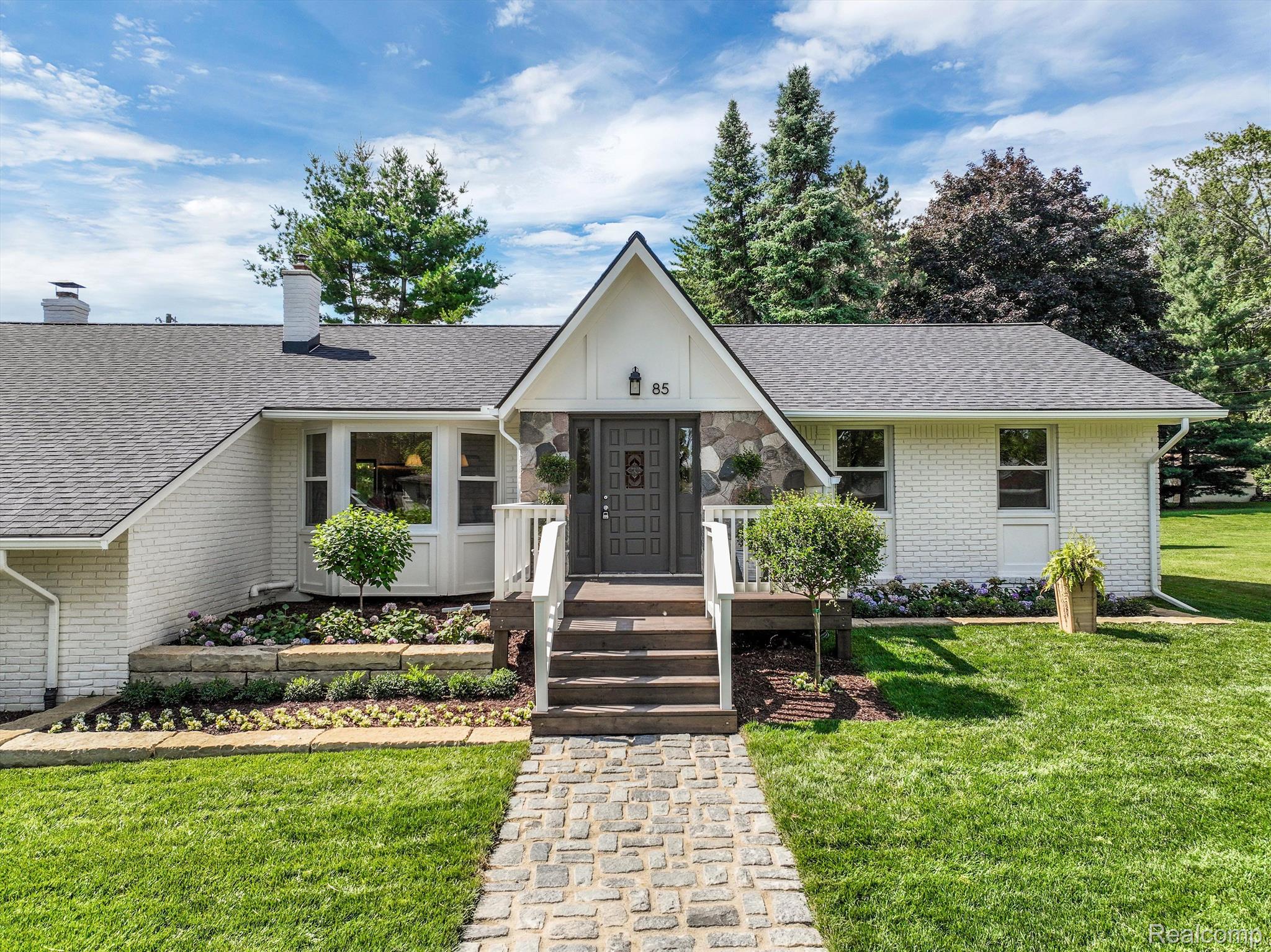 85 BOYKEN Road