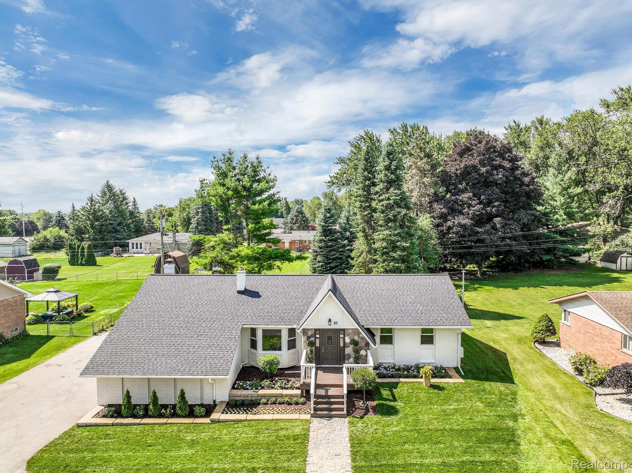 85 BOYKEN Road
