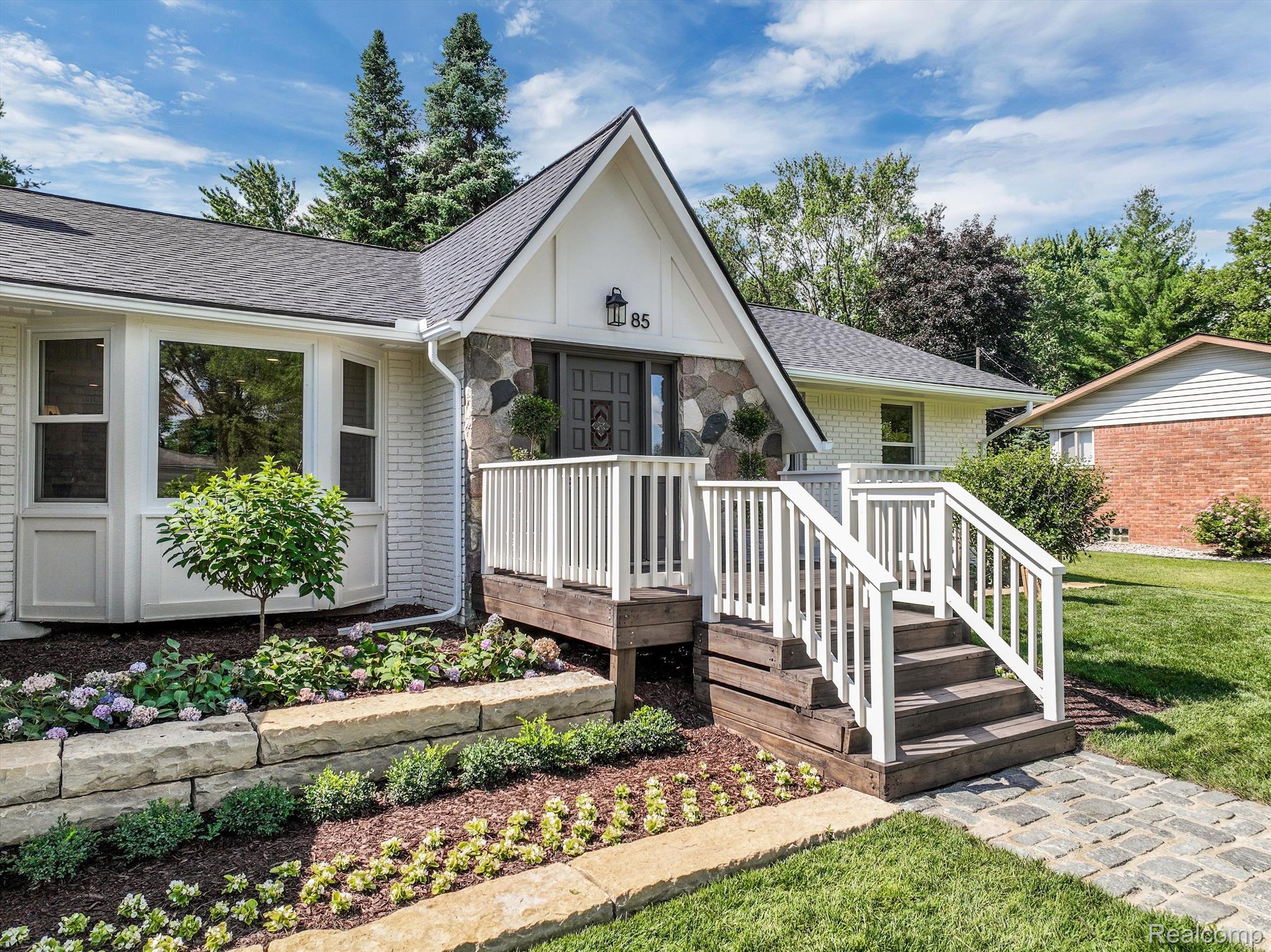 85 BOYKEN Road
