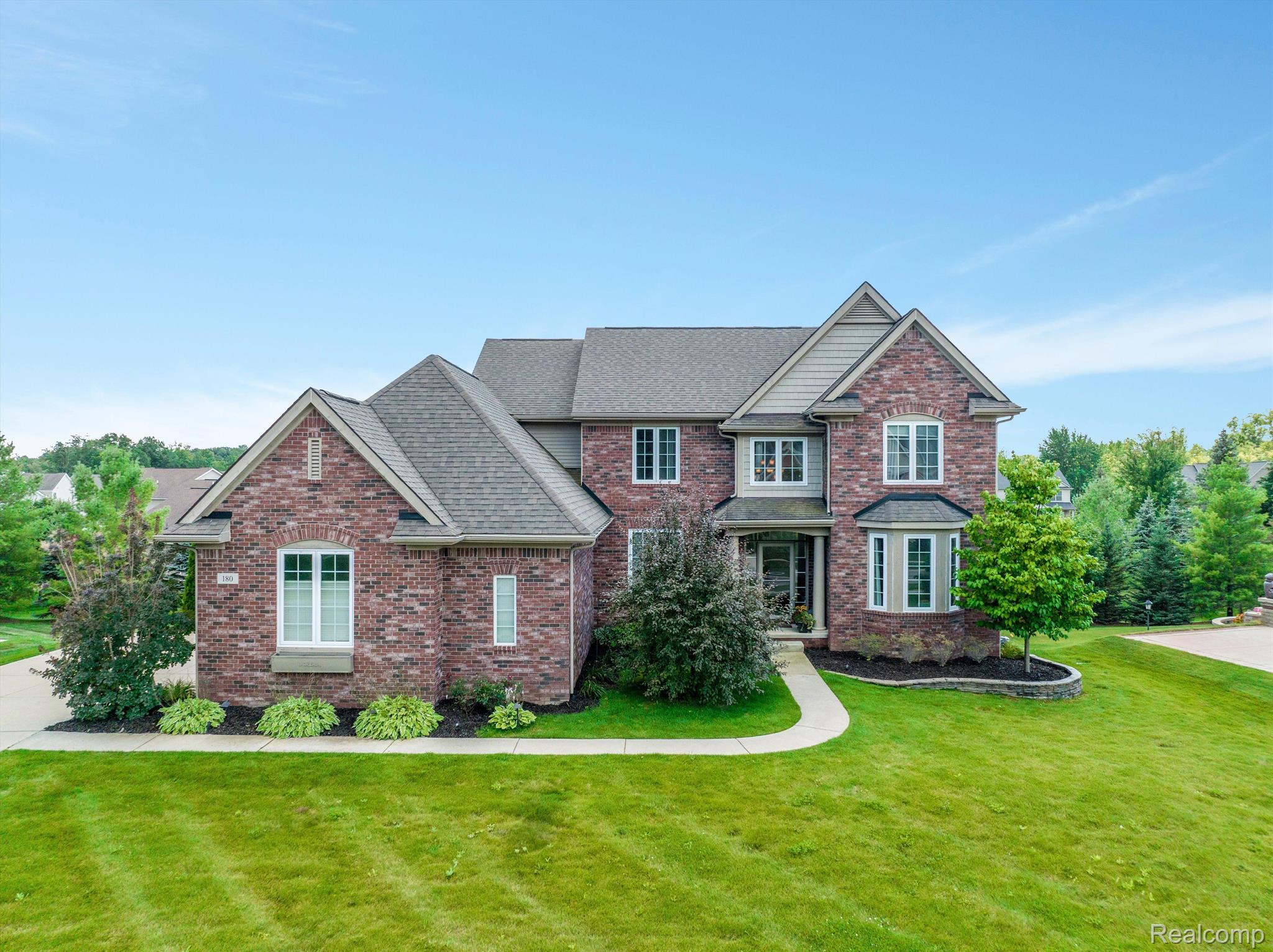 180 Mill House Drive Drive