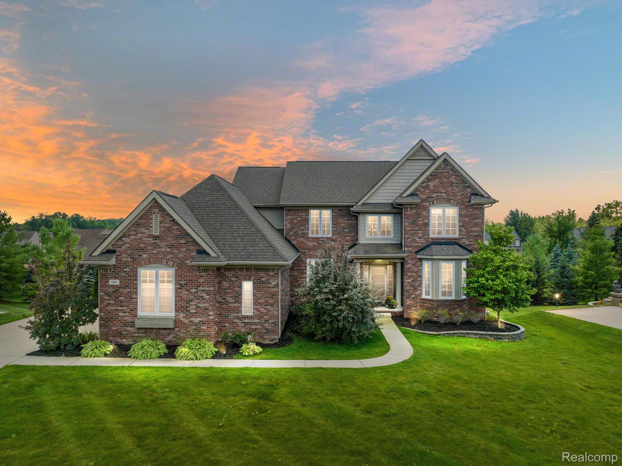 180 Mill House Drive Drive
