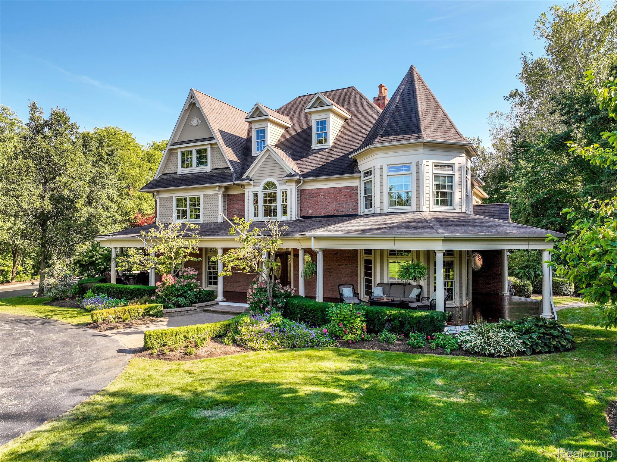 60 Piney Hill Road