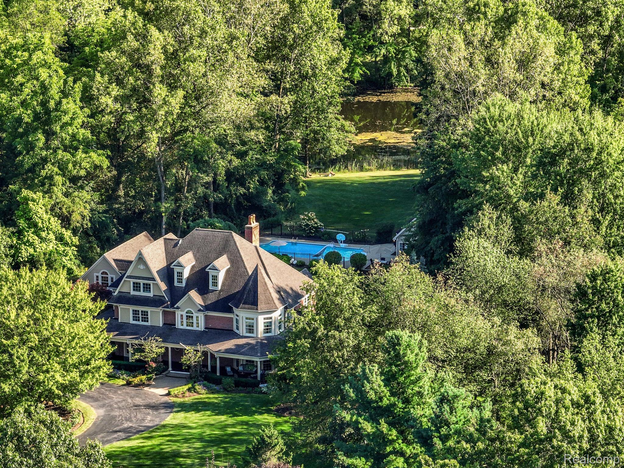 60 Piney Hill Road