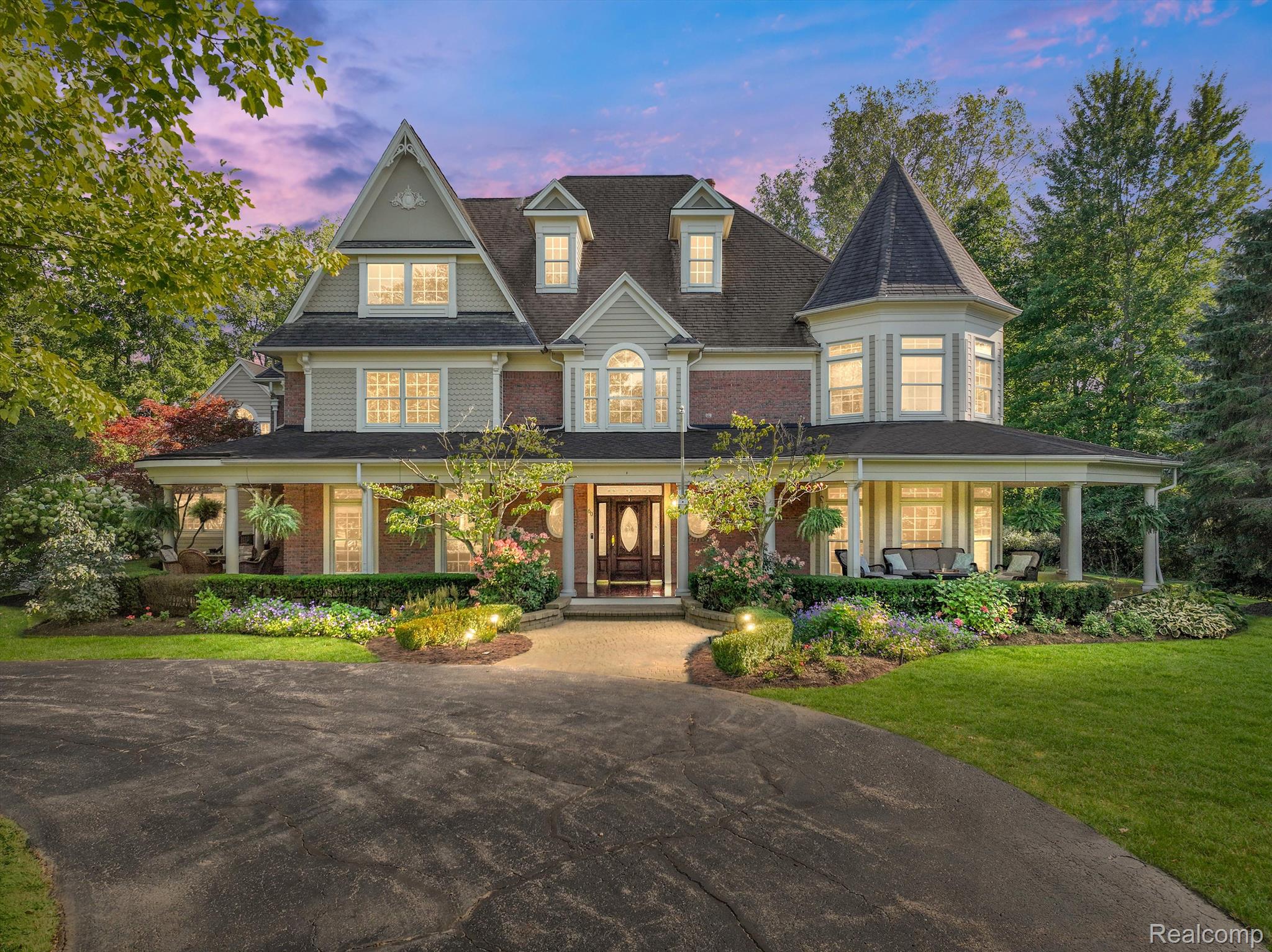 60 Piney Hill Road