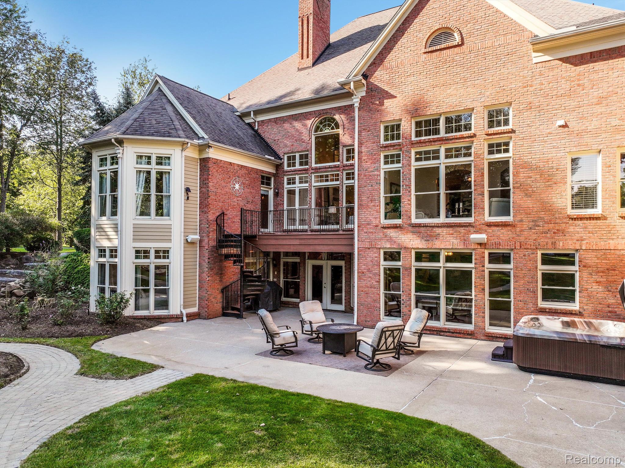 60 Piney Hill Road