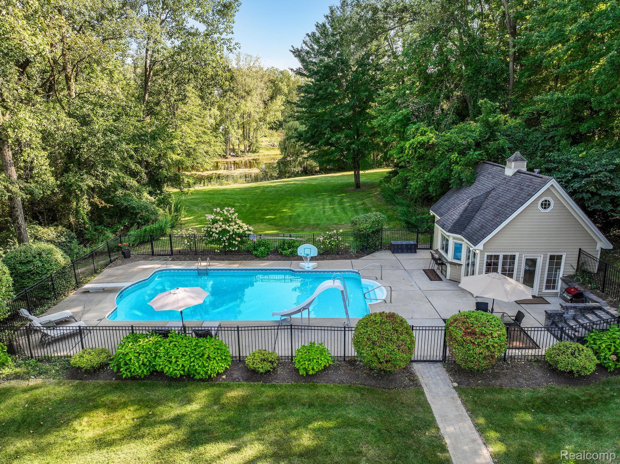 60 Piney Hill Road