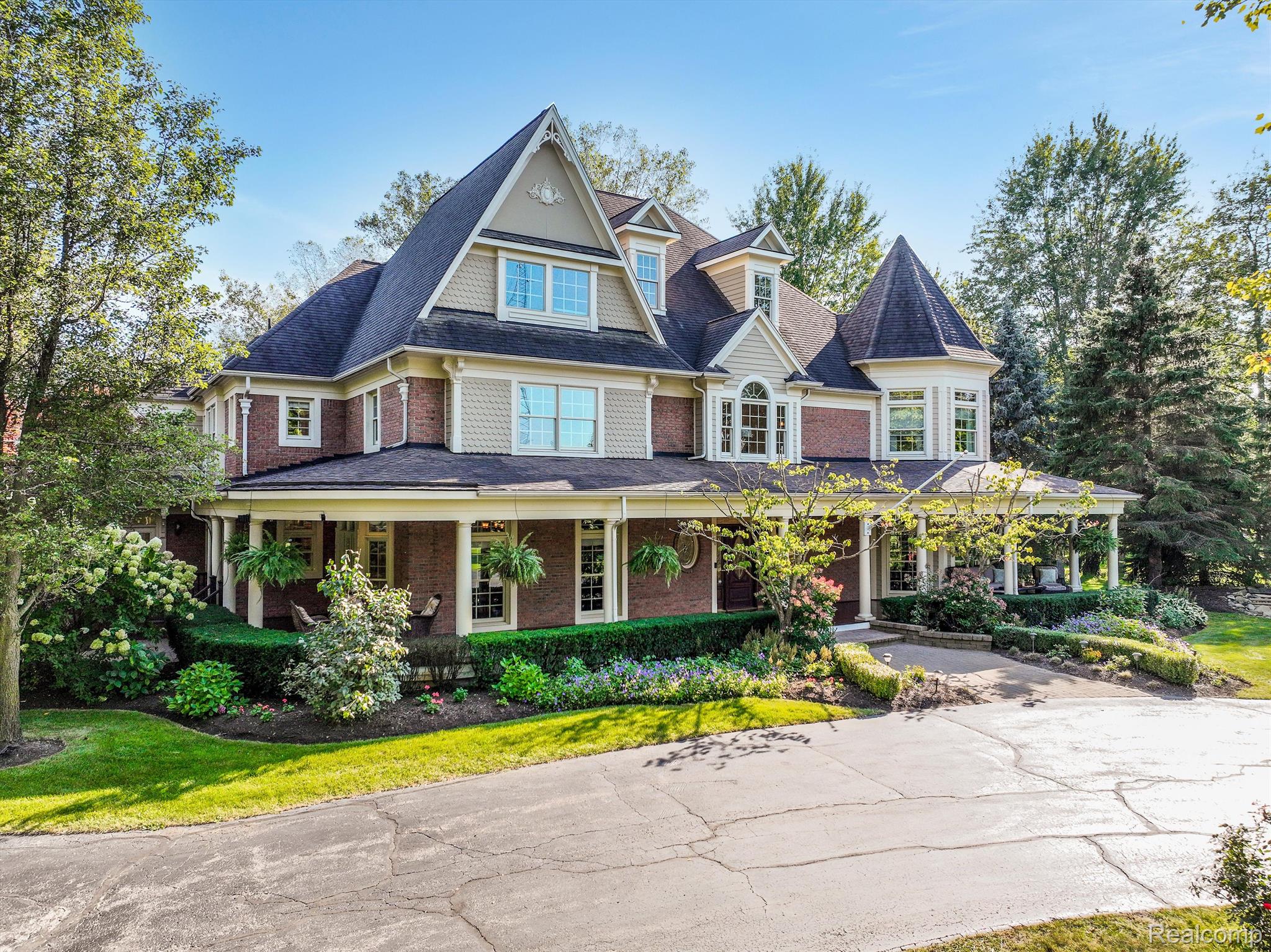 60 Piney Hill Road