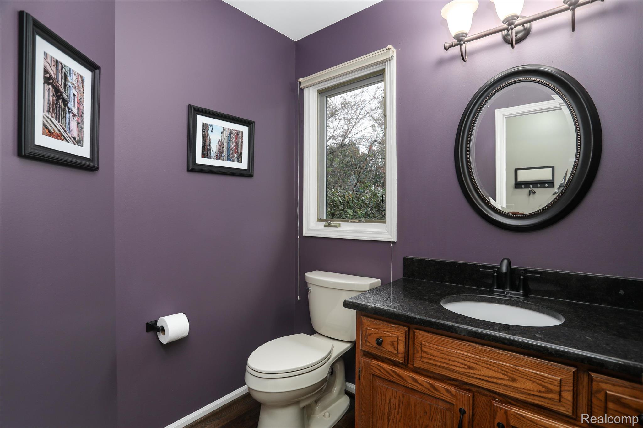 4214 Oak Tree Circle